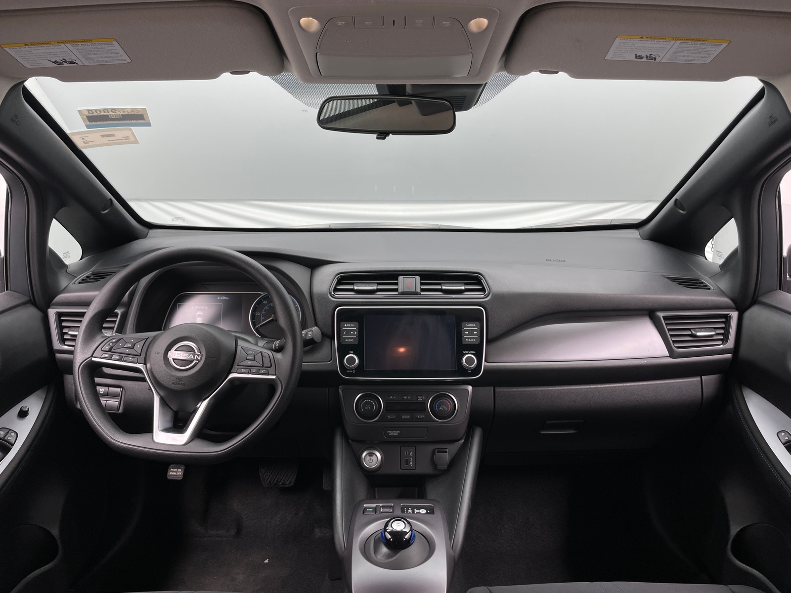 Thumbnail: 2025 Nissan Leaf - 3