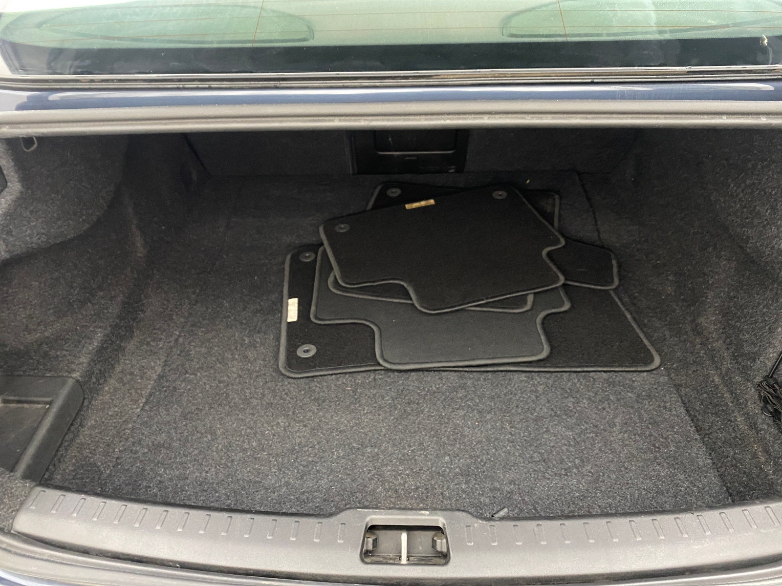 Thumbnail: 2019 Volvo S60 - 6