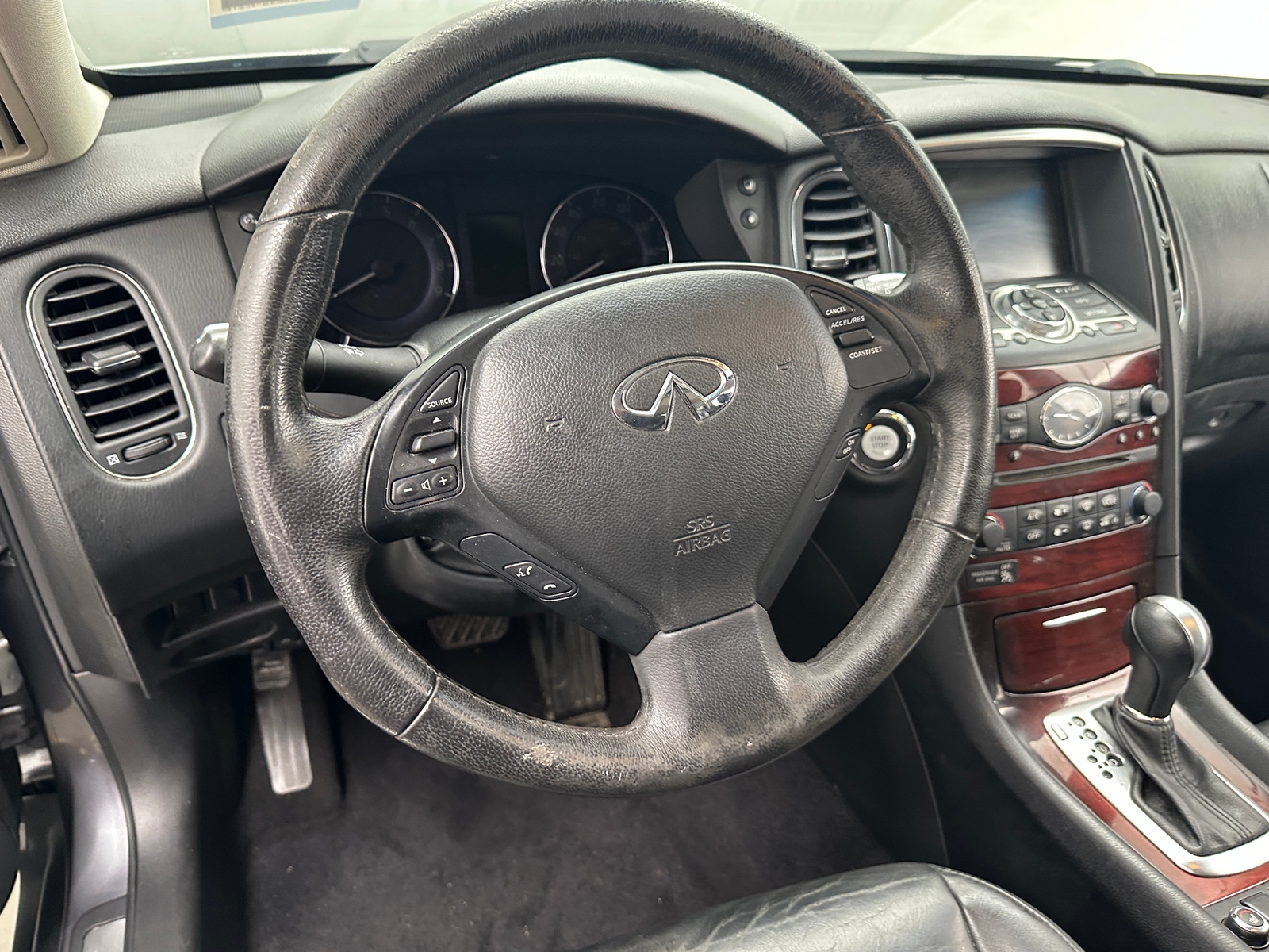 Thumbnail: 2016 INFINITI QX50 - 4