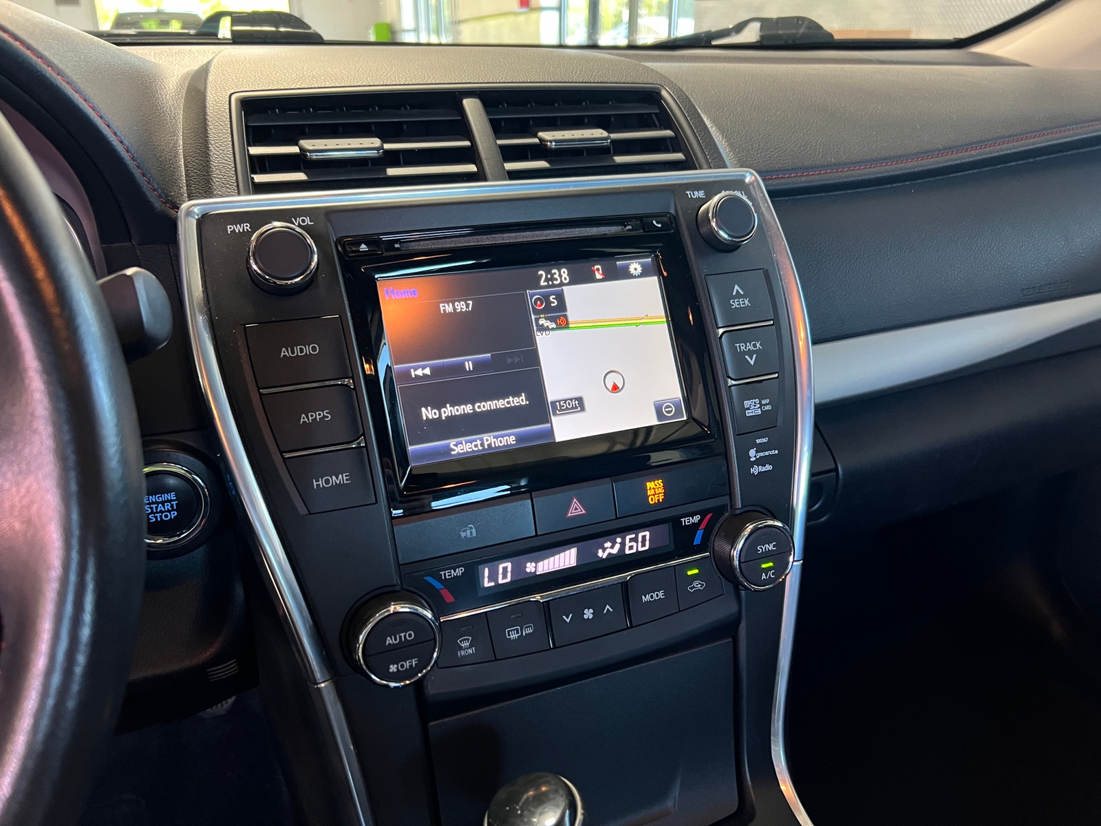 Thumbnail: 2015 Toyota Camry - 3