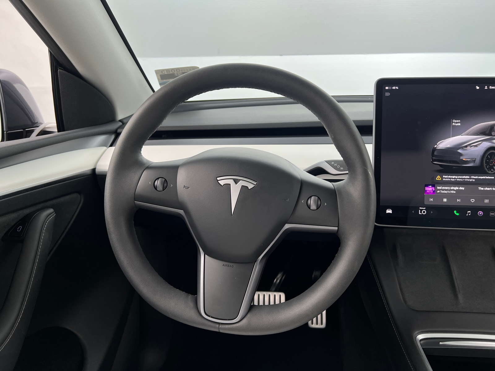 Thumbnail: 2023 Tesla Model Y - 4