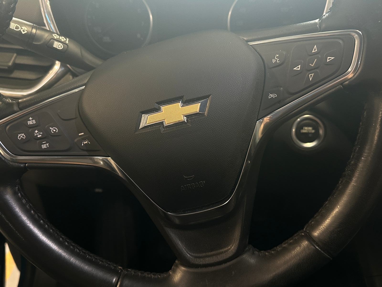 Thumbnail: 2021 Chevrolet Equinox - 5