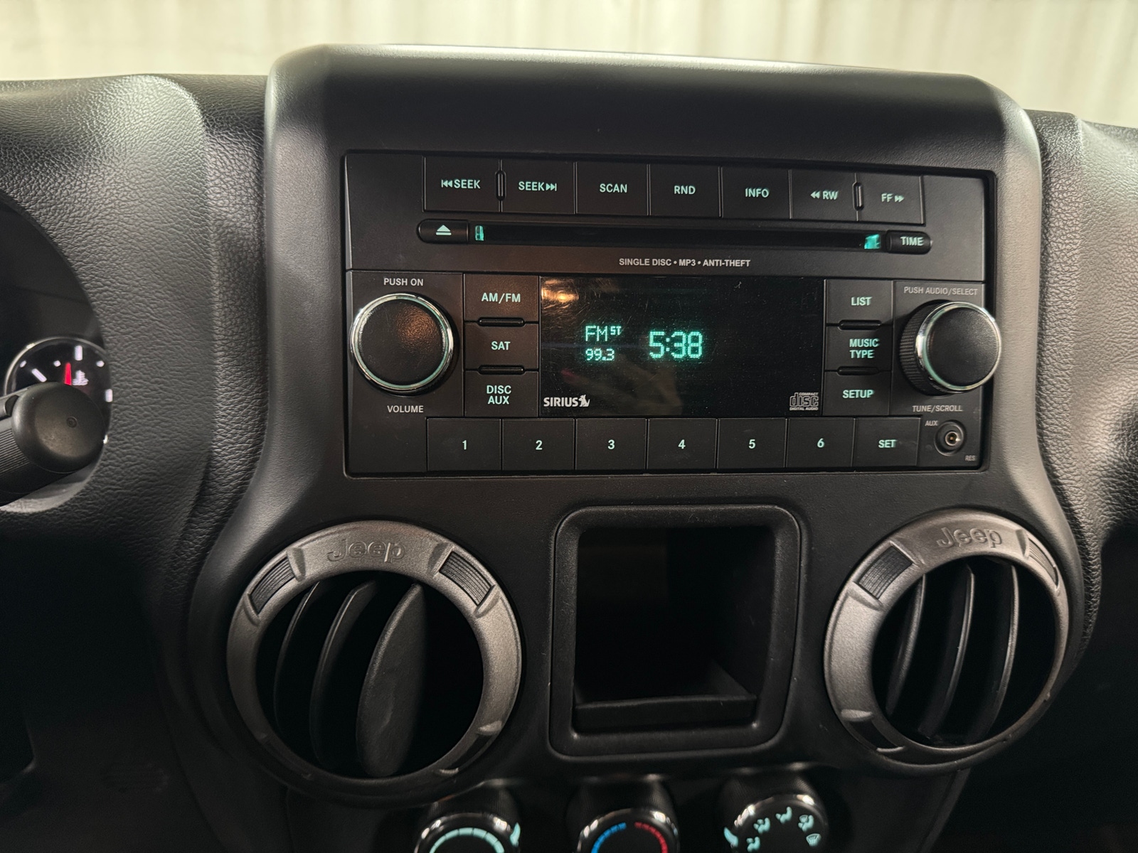 Thumbnail: 2015 Jeep Wrangler - 4