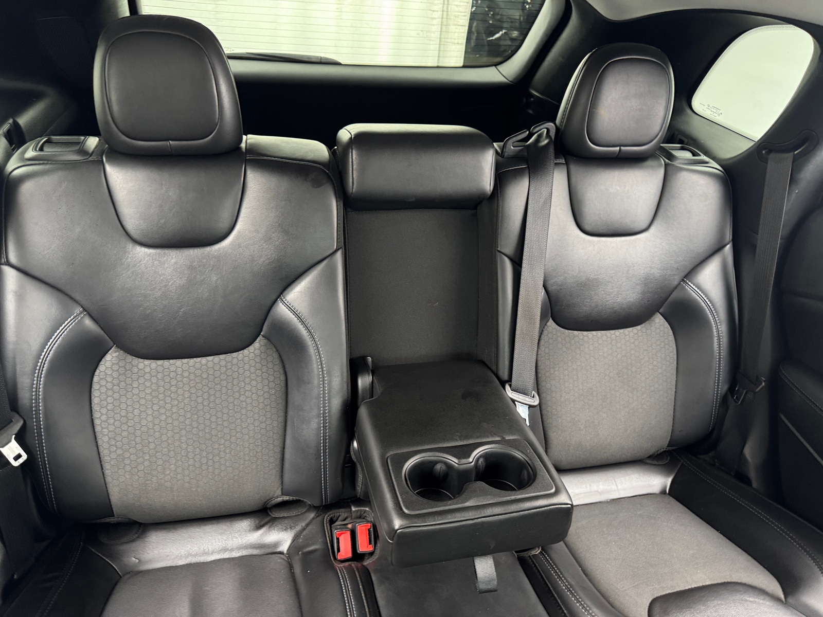 Thumbnail: 2019 Jeep Cherokee - 6