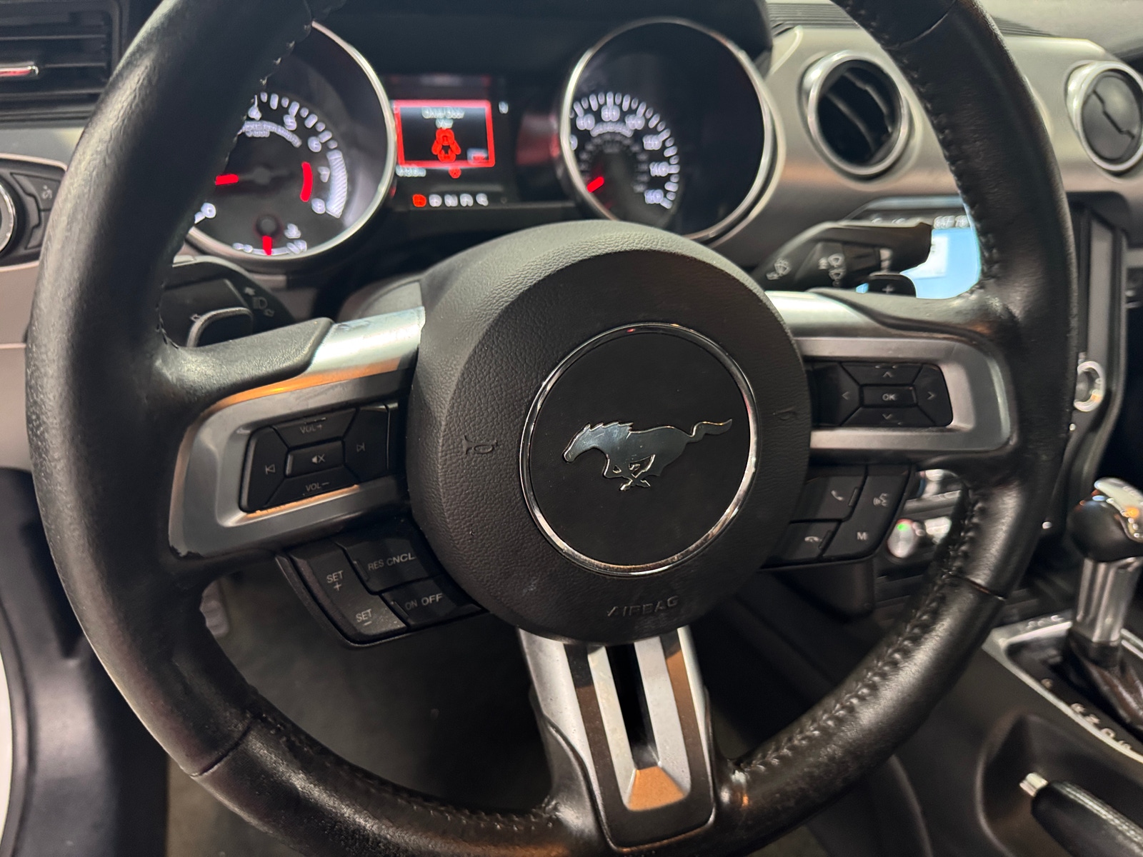 Thumbnail: 2018 Ford Mustang - 5