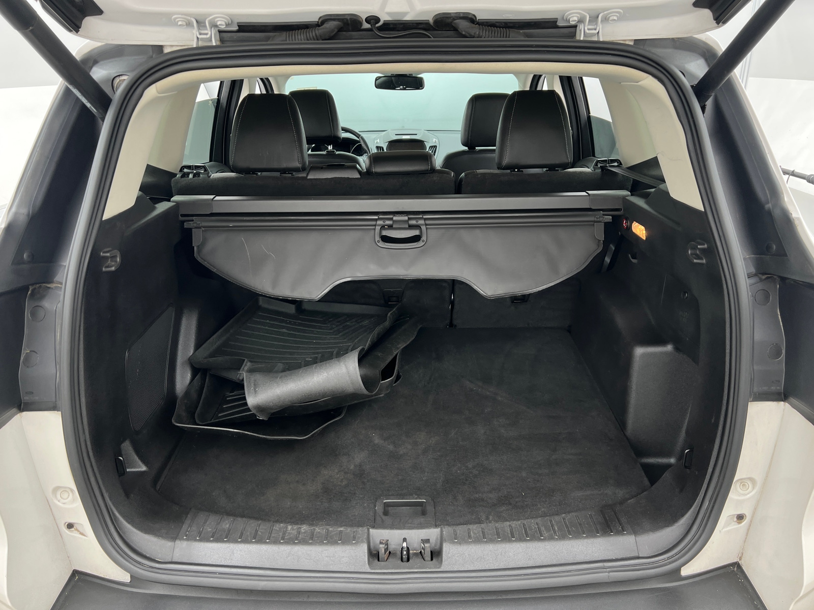Thumbnail: 2017 Ford Escape - 6