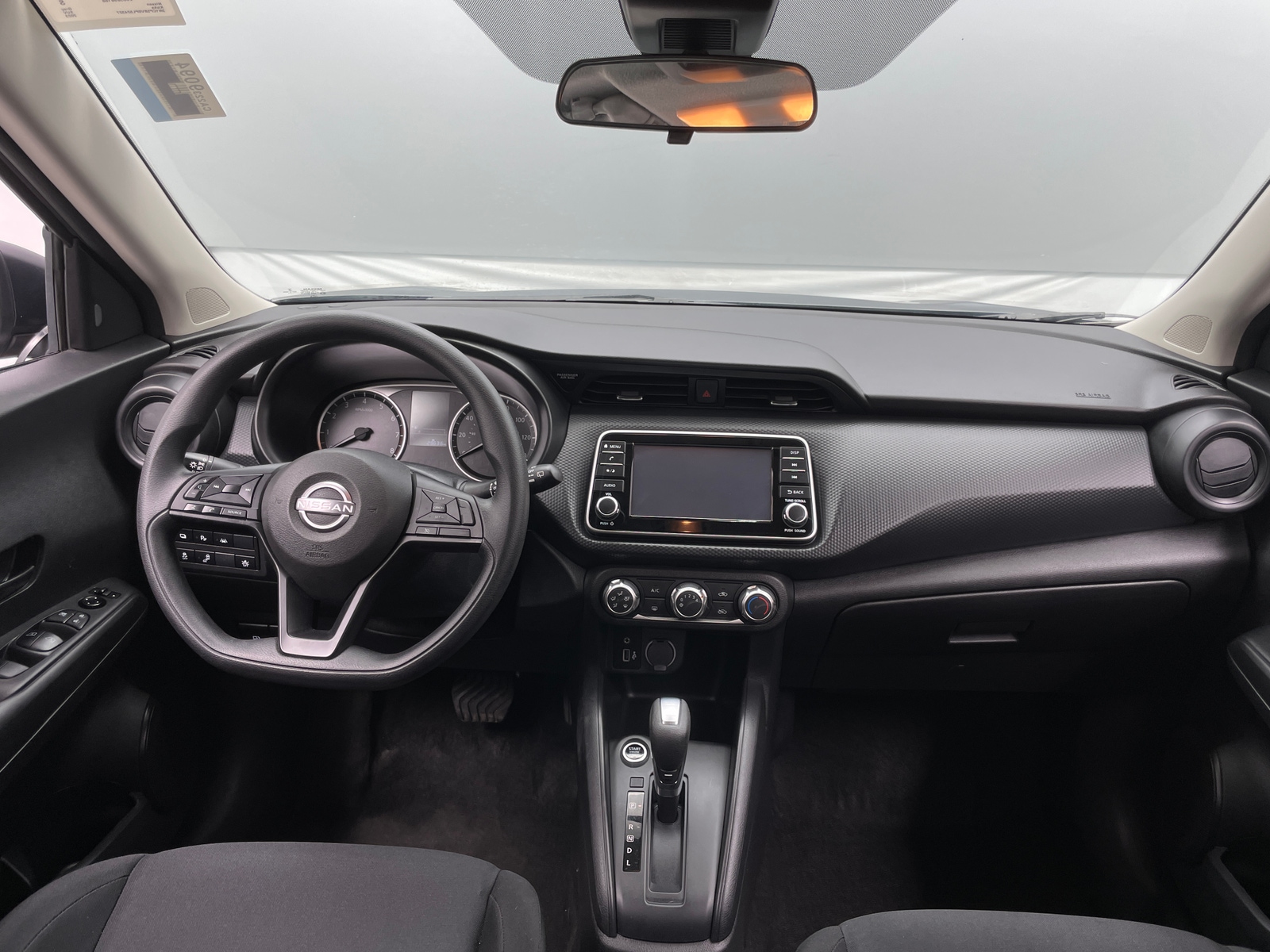 Thumbnail: 2023 Nissan Kicks - 3