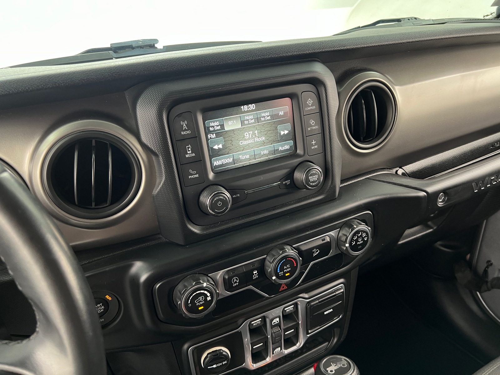 Thumbnail: 2018 Jeep Wrangler - 4