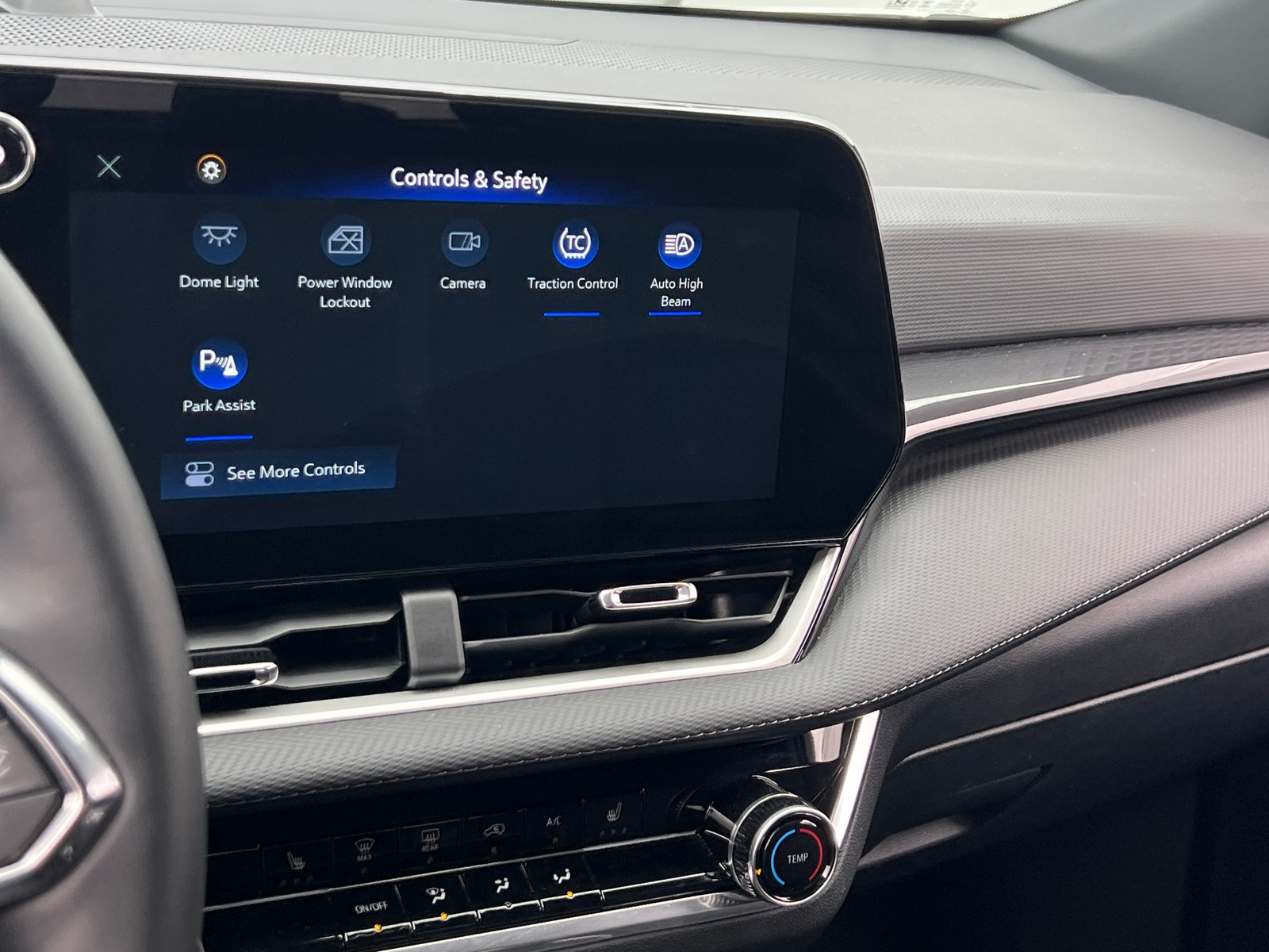 Thumbnail: 2025 Chevrolet Equinox - 4