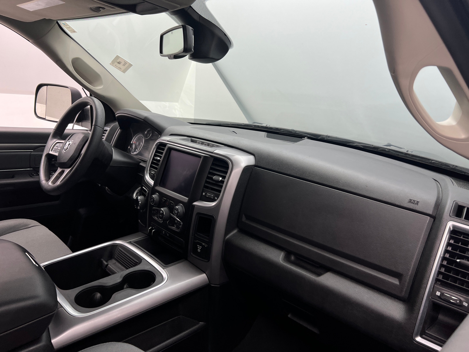 Thumbnail: 2023 RAM 1500 Classic - 3