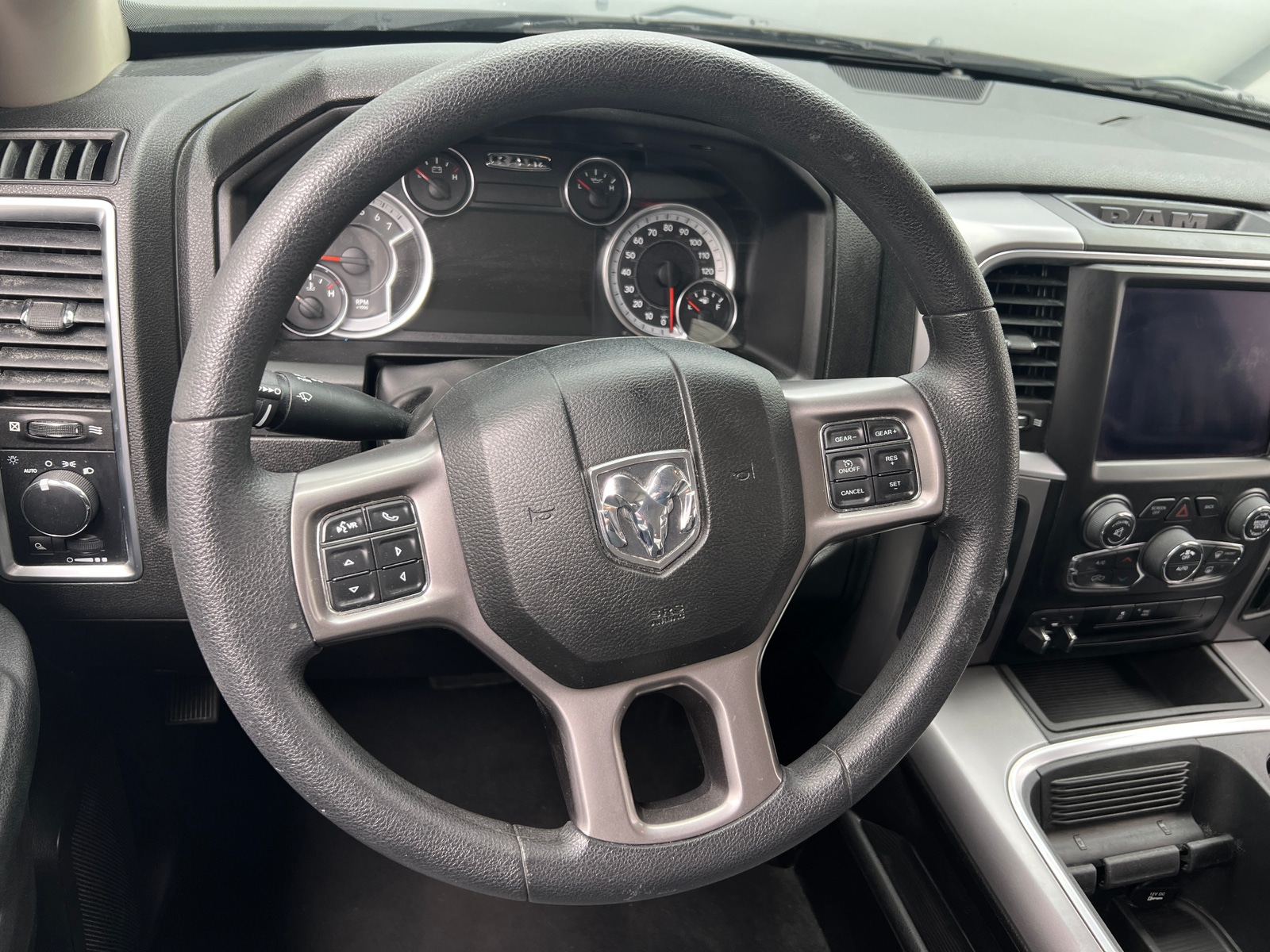 Thumbnail: 2023 RAM 1500 Classic - 5