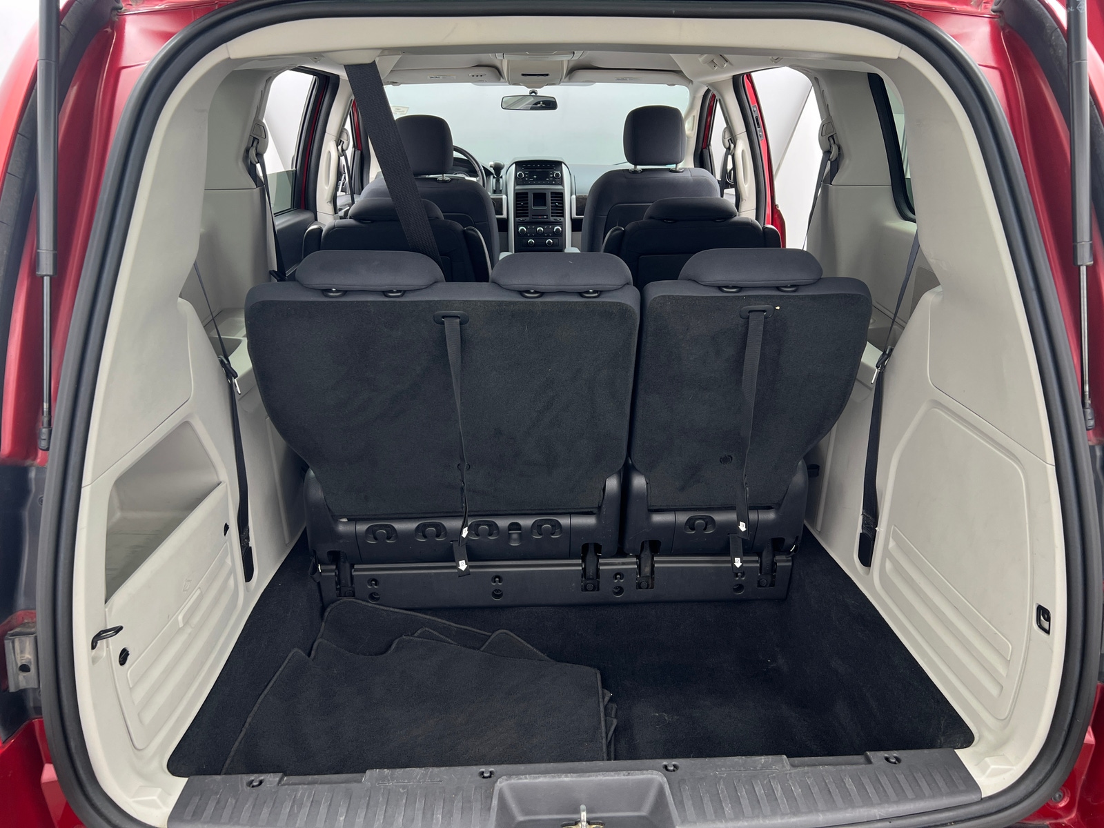 Thumbnail: 2010 Dodge Grand Caravan - 7