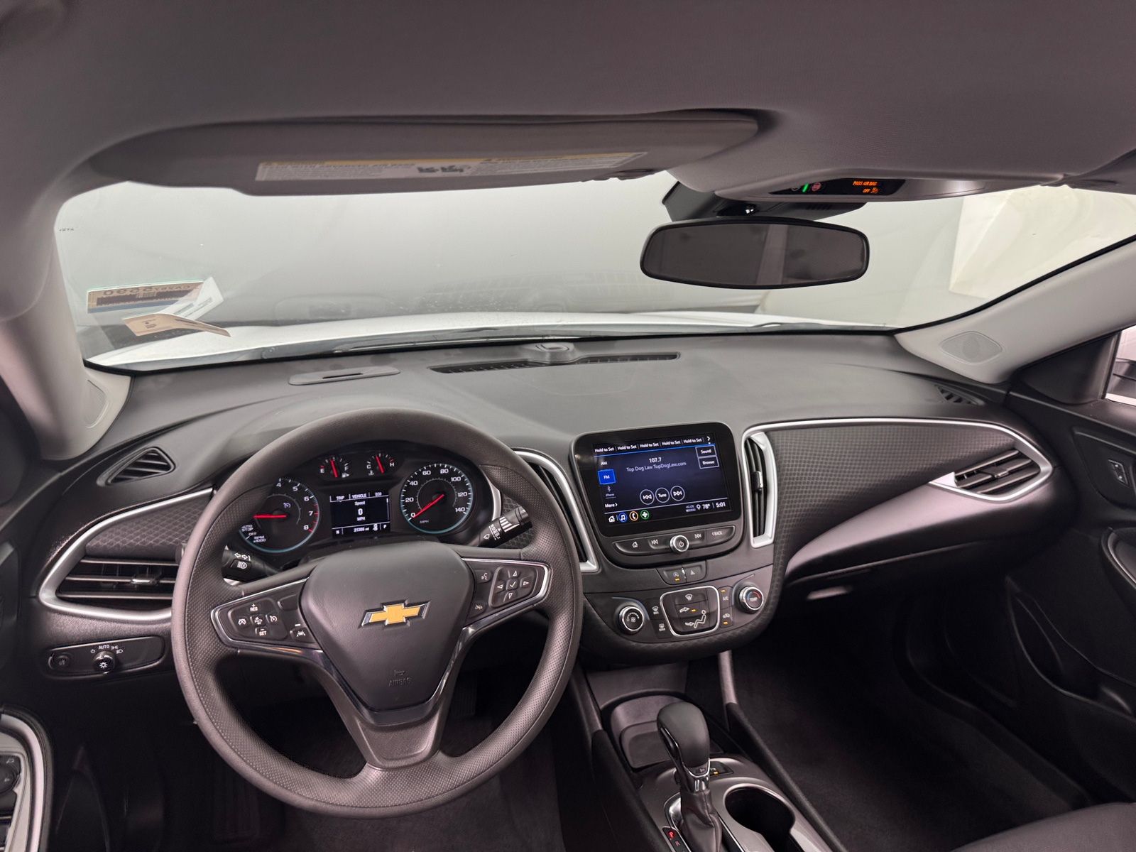 Thumbnail: 2023 Chevrolet Malibu - 3