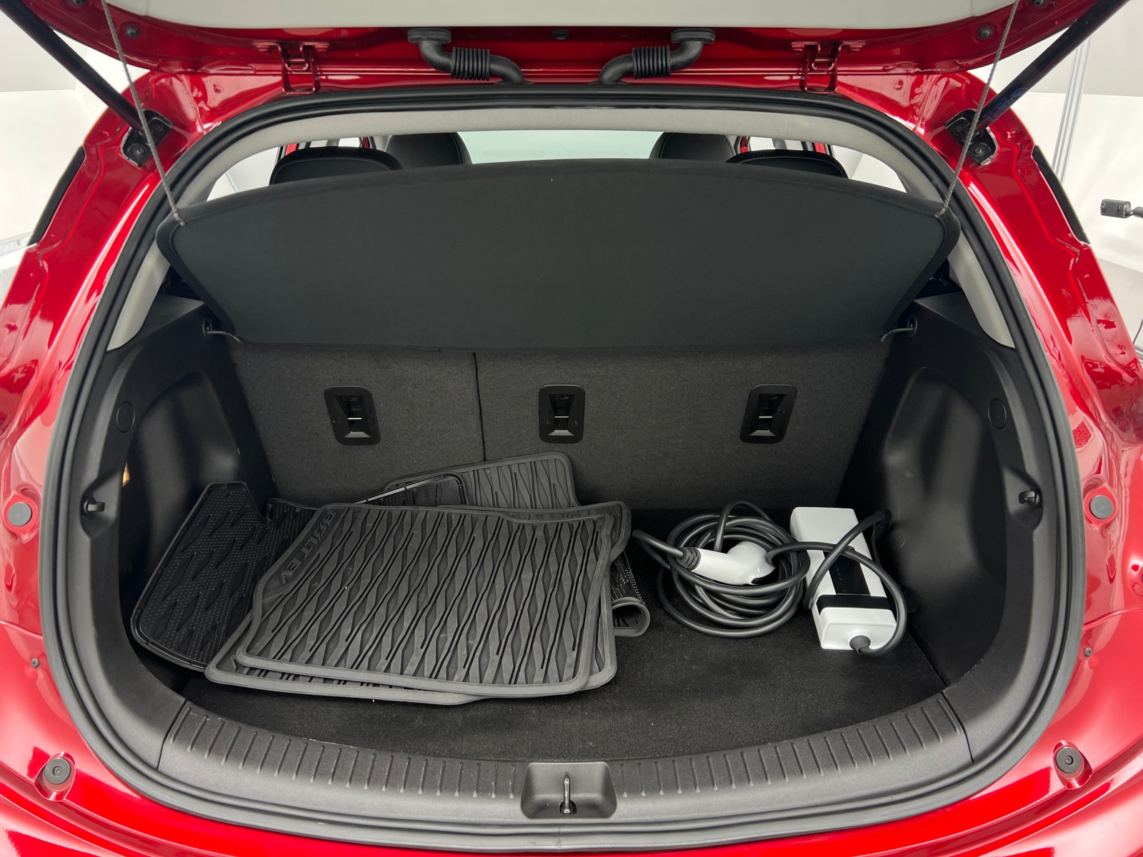 Thumbnail: 2023 Chevrolet Bolt EV - 6