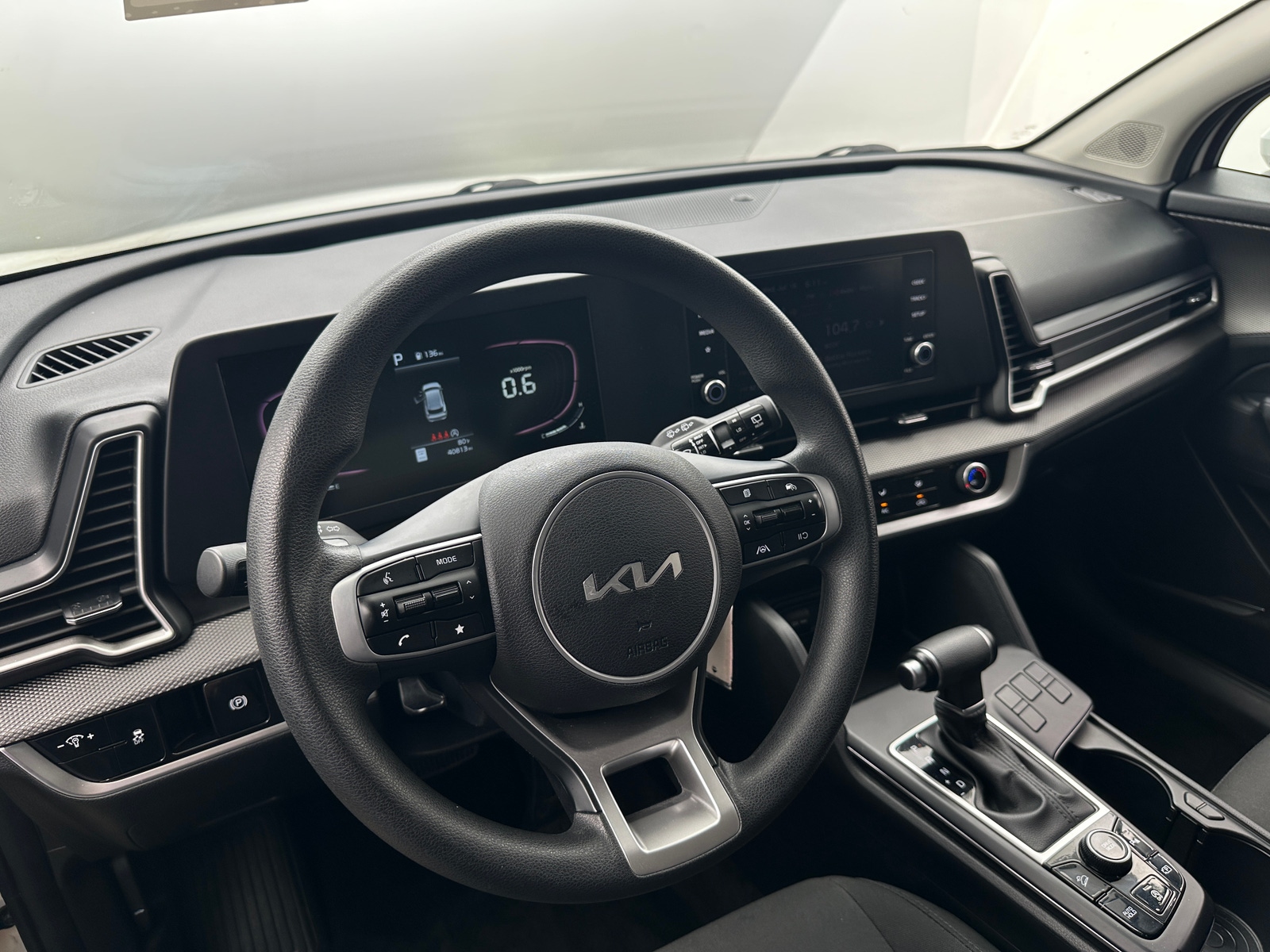 Thumbnail: 2023 Kia Sportage - 3