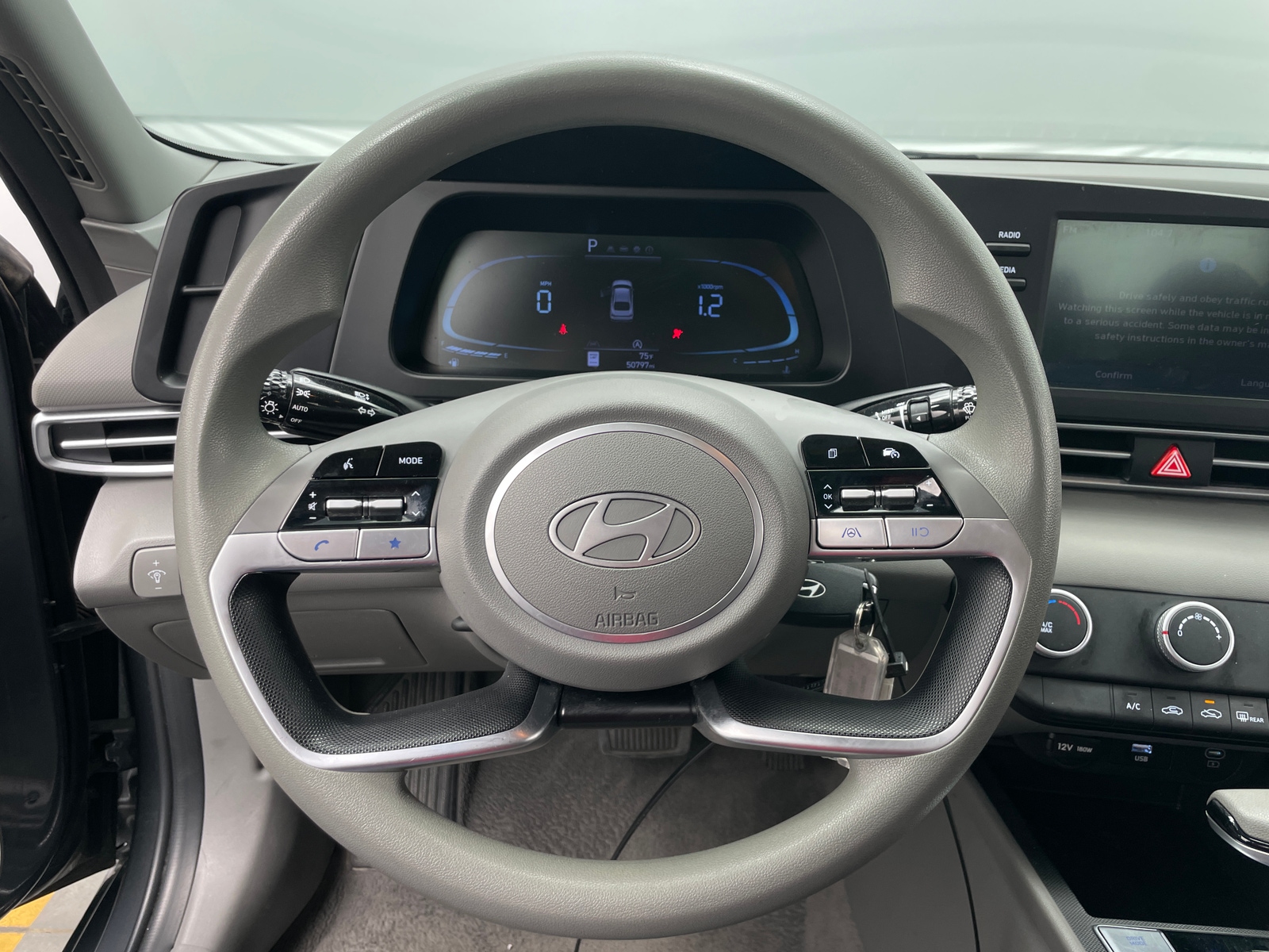 Thumbnail: 2024 Hyundai Elantra - 5