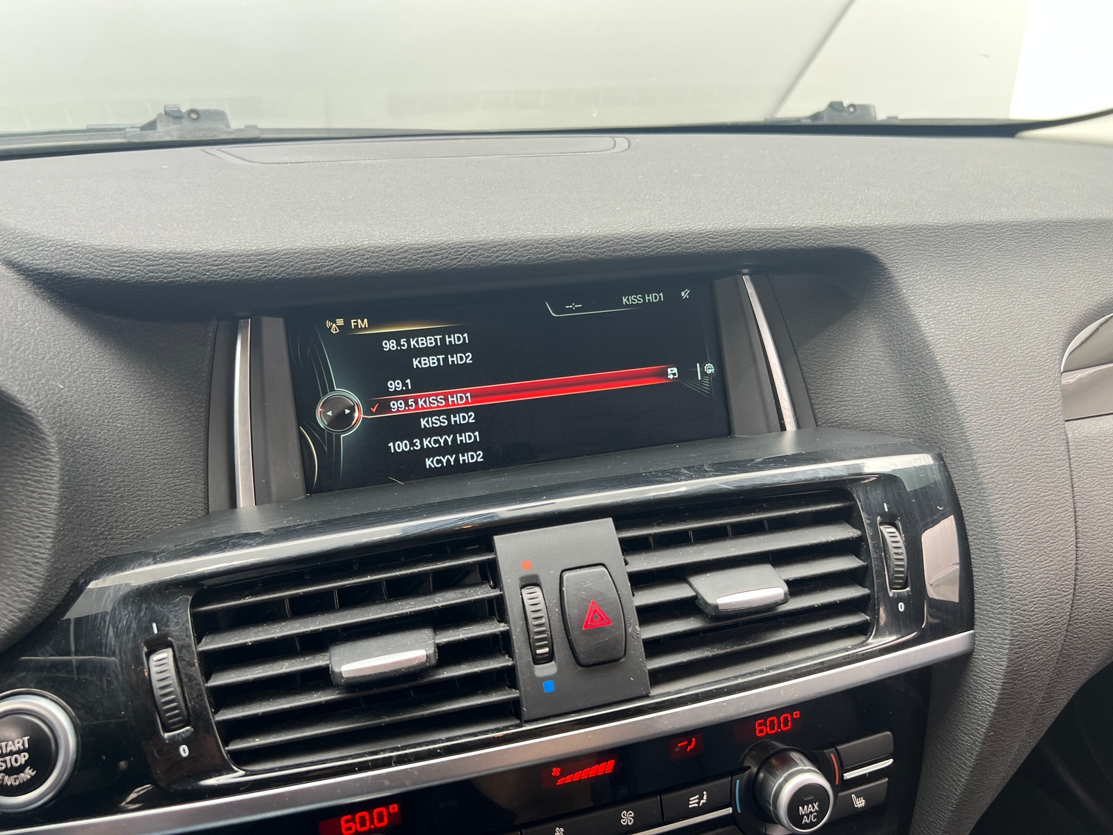 Thumbnail: 2016 BMW X4 - 3