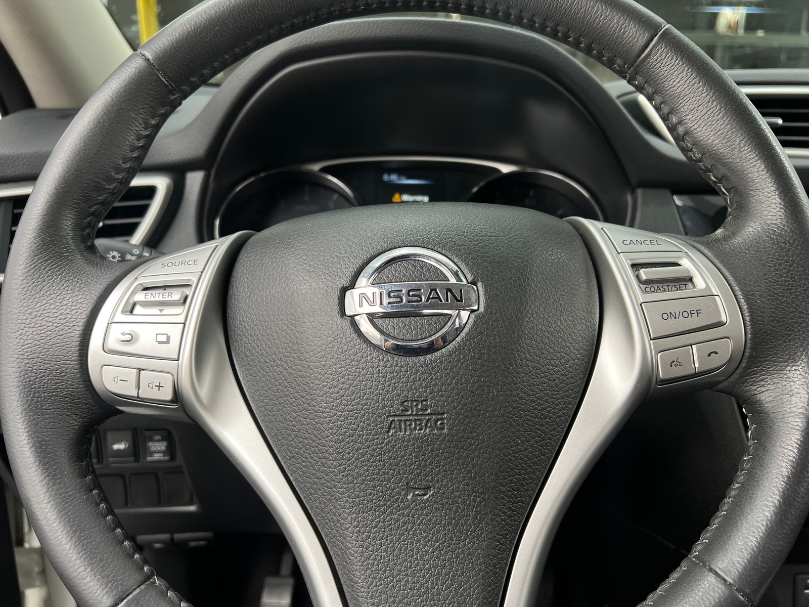 Thumbnail: 2014 Nissan Rogue - 5