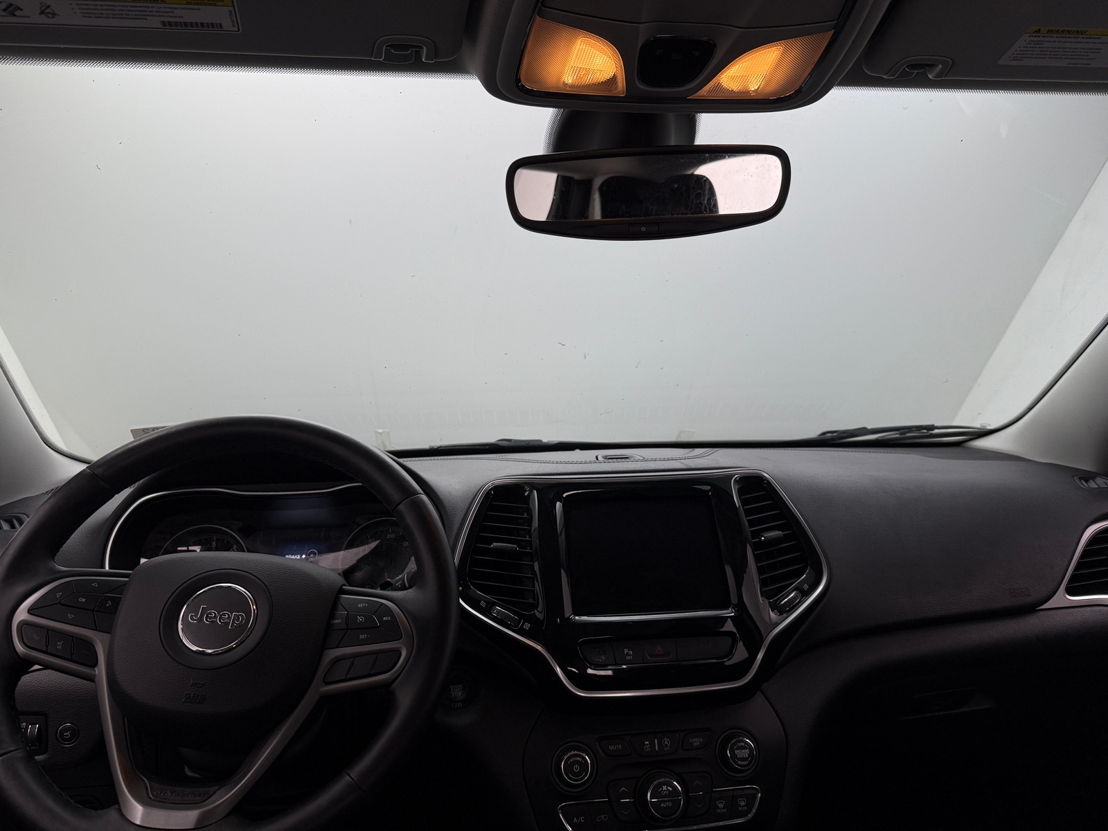 Thumbnail: 2019 Jeep Cherokee - 2