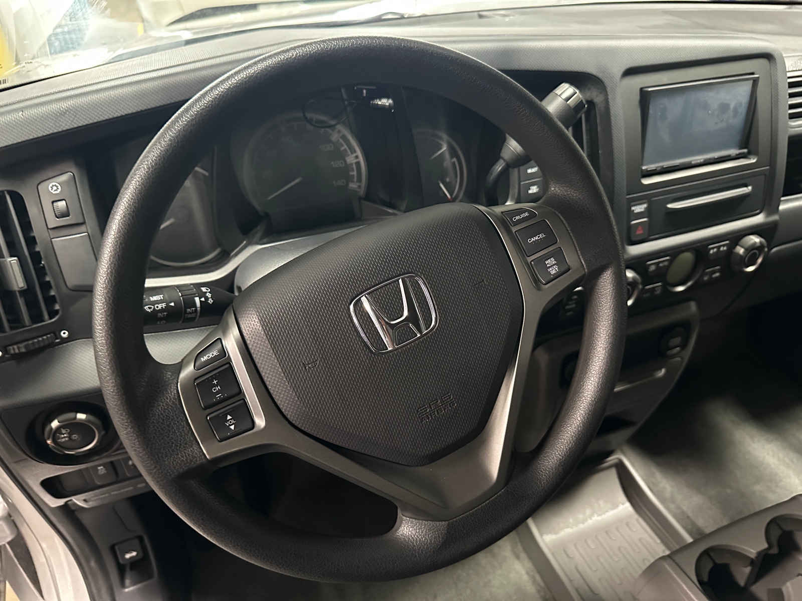 Thumbnail: 2014 Honda Ridgeline - 5