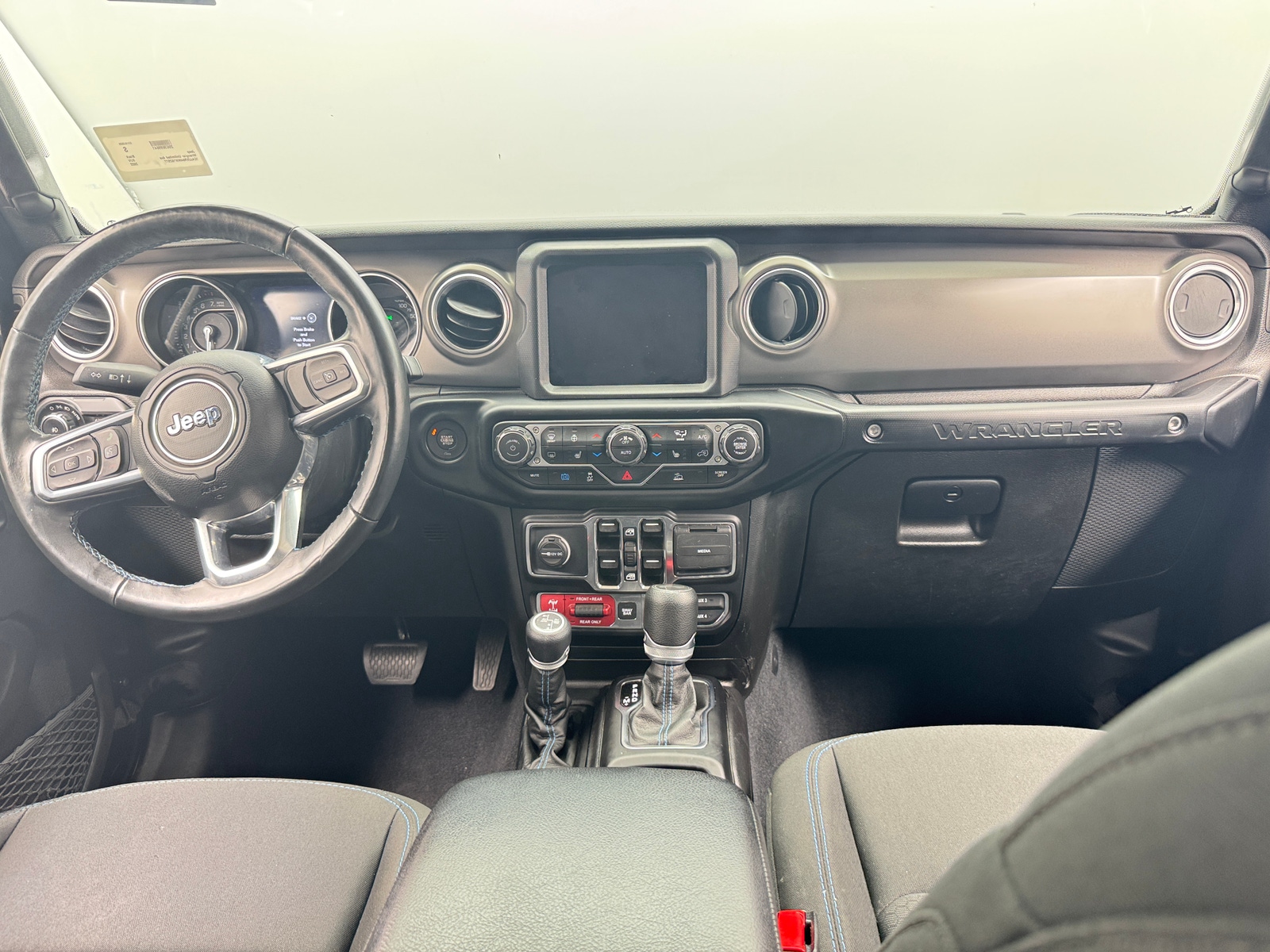 Thumbnail: 2022 Jeep Wrangler - 3
