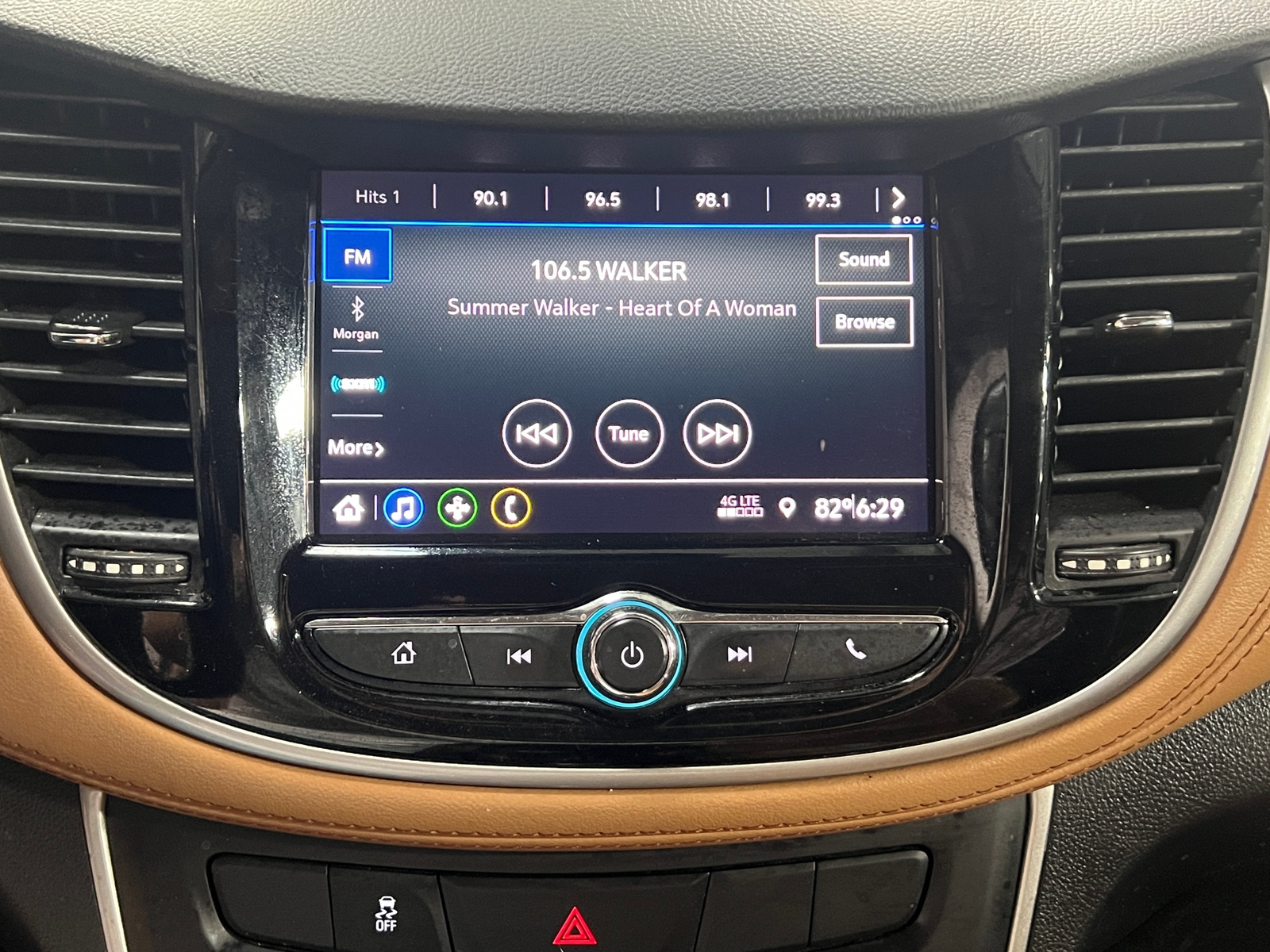 Thumbnail: 2020 Chevrolet Trax - 3