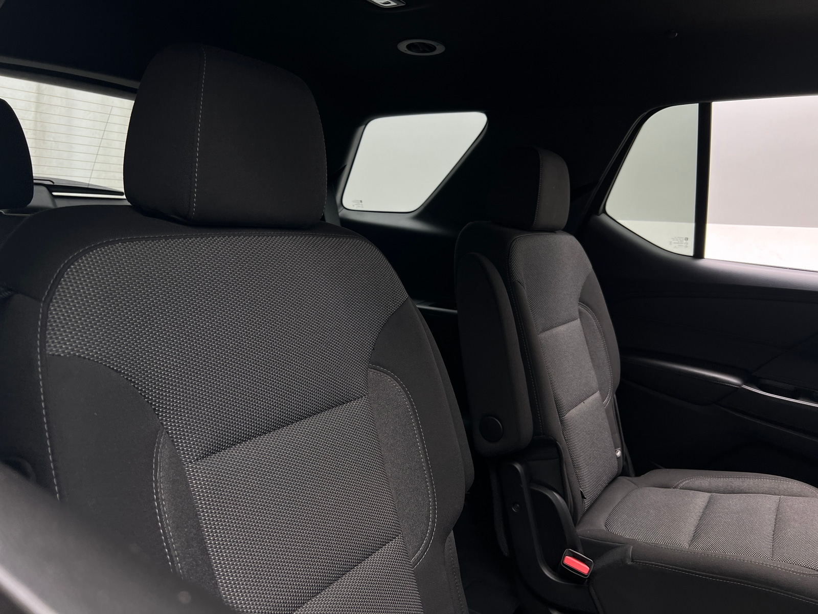Thumbnail: 2022 Chevrolet Traverse - 6