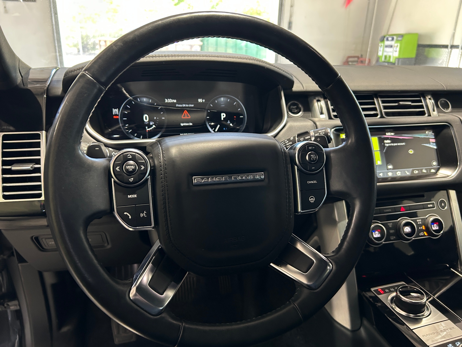 Thumbnail: 2017 Land Rover Range Rover - 4