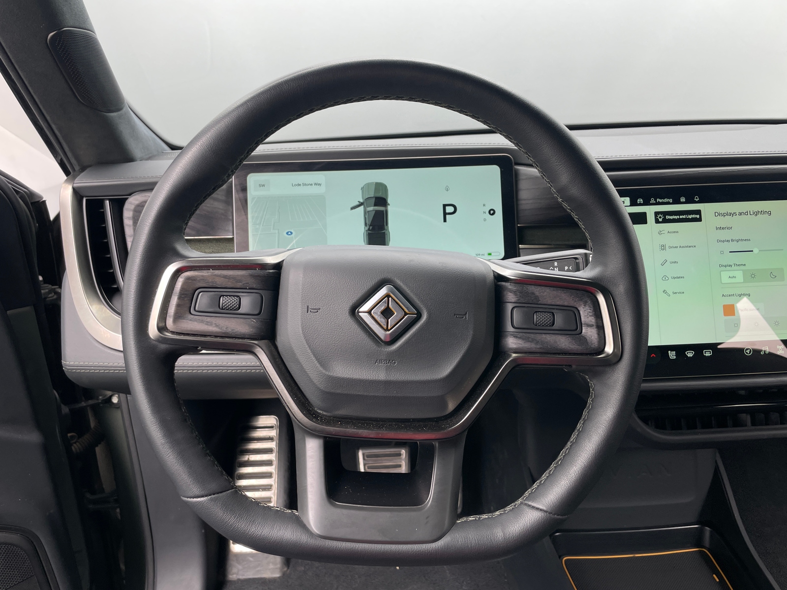 Thumbnail: 2022 Rivian R1T - 4