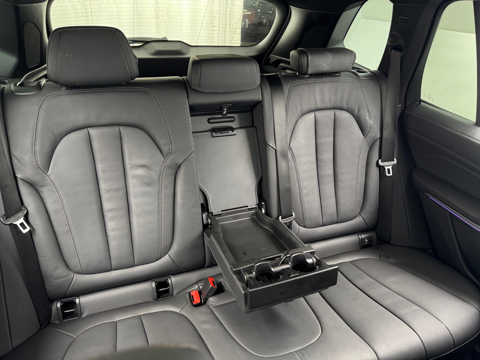 Thumbnail: 2021 BMW X5 - 5