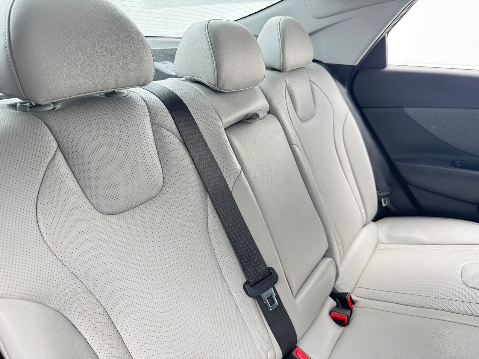 Thumbnail: 2021 Hyundai Elantra - 5