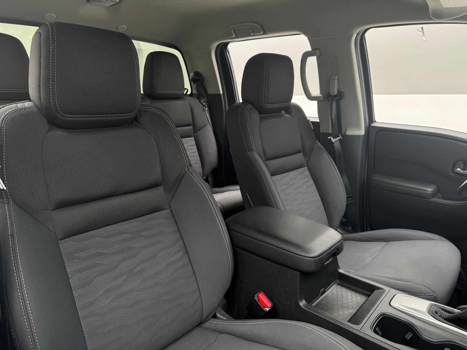 Thumbnail: 2024 Nissan Frontier - 2