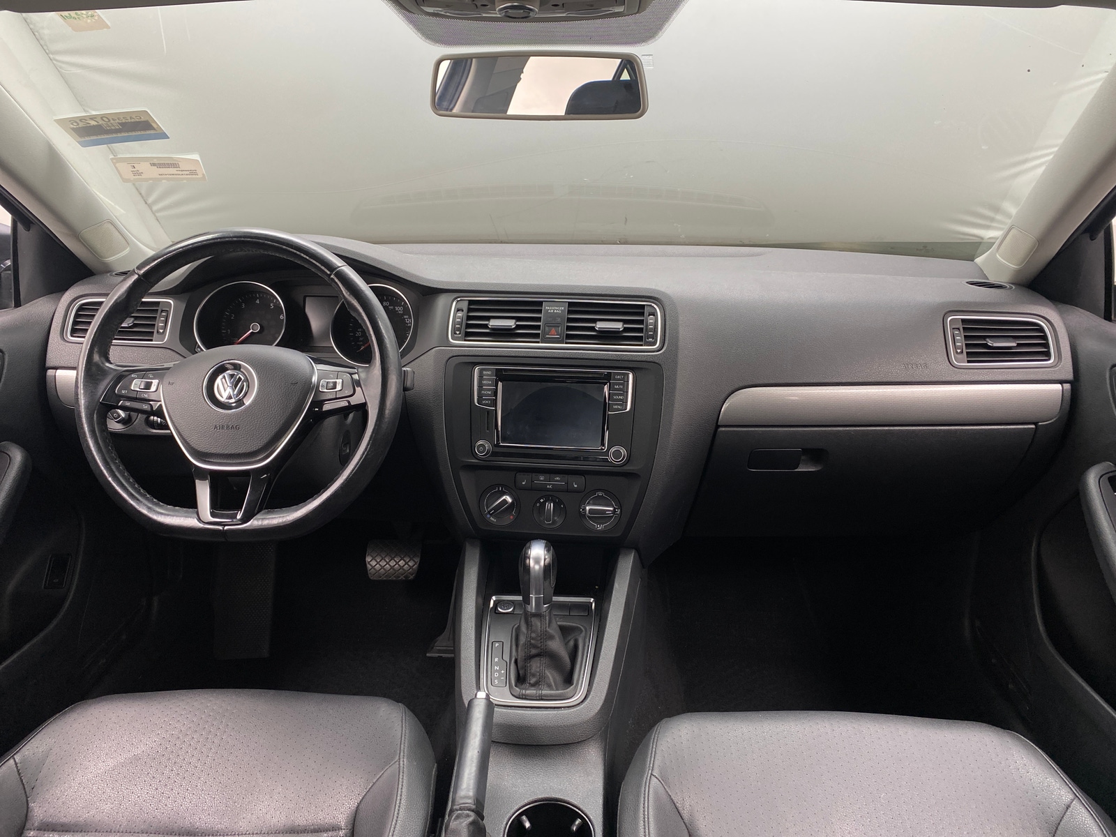 Thumbnail: 2016 Volkswagen Jetta - 3