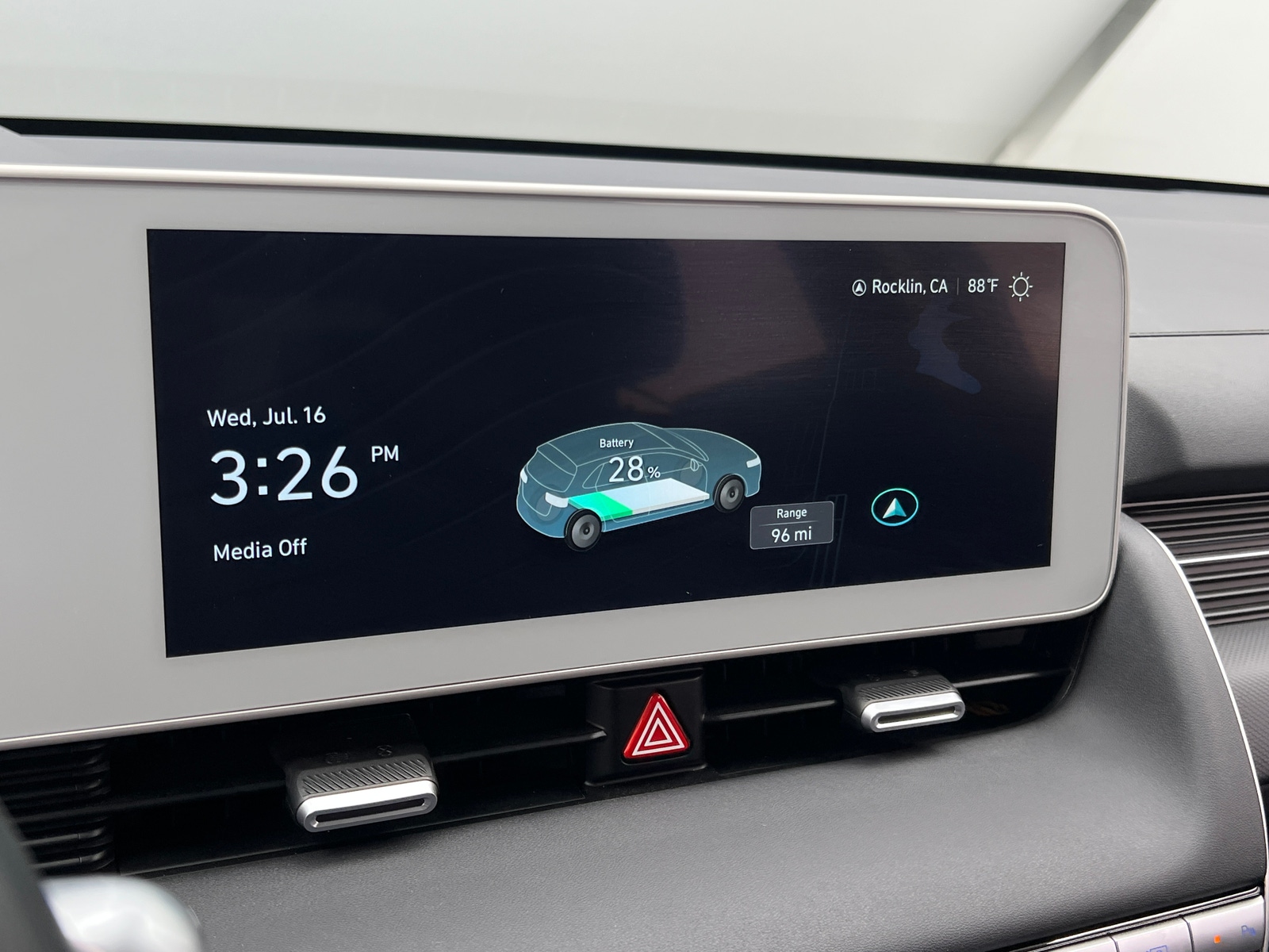 Thumbnail: 2024 Hyundai Ioniq 5 - 3