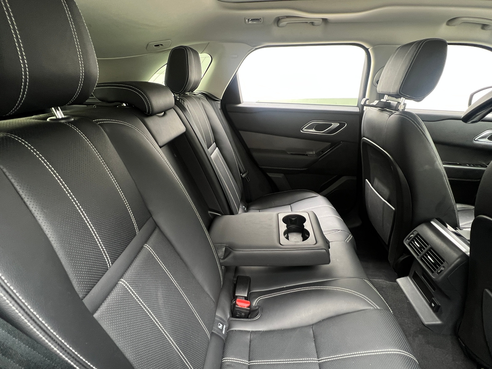Thumbnail: 2020 Land Rover Range Rover Velar - 5