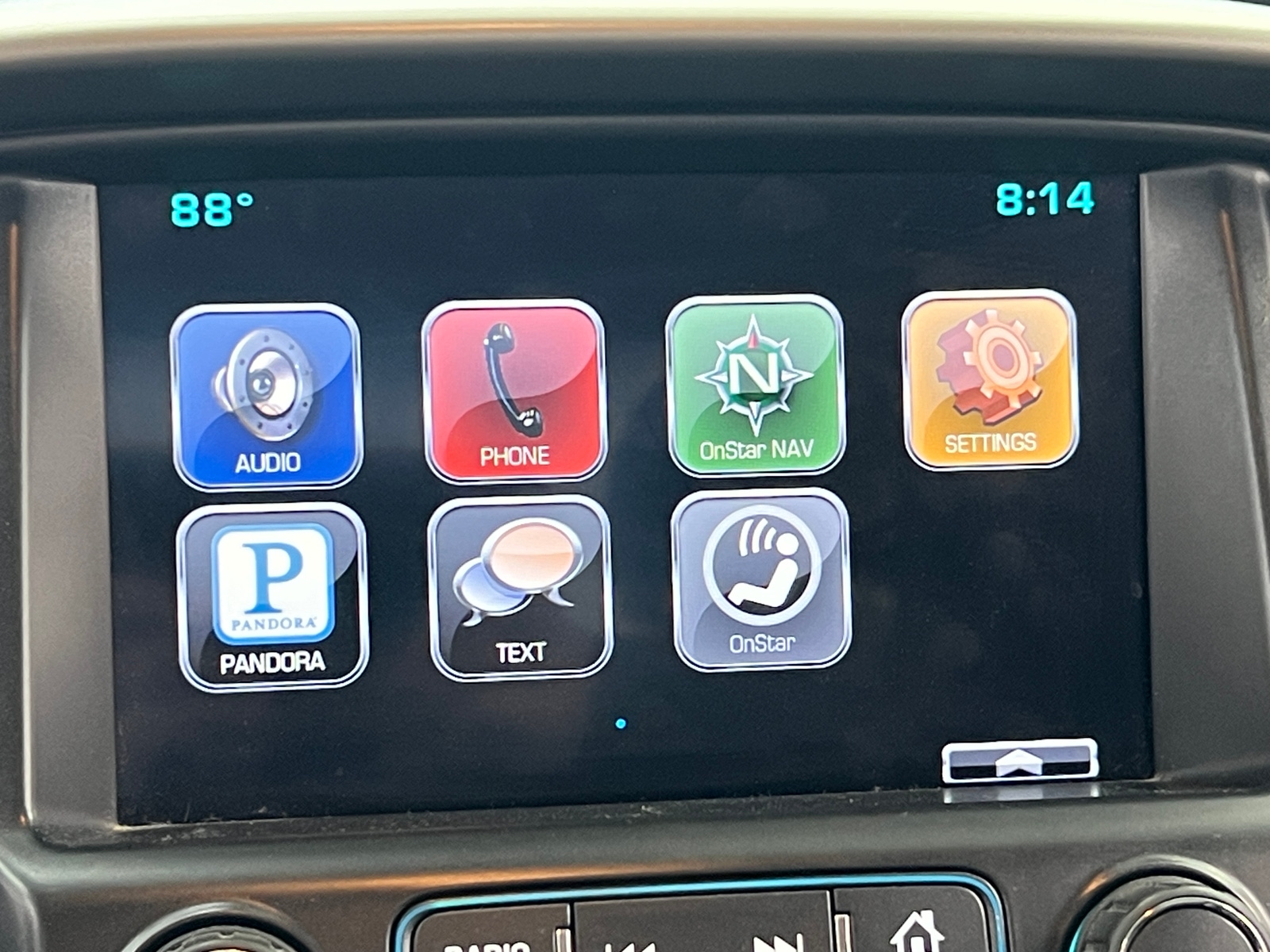 Thumbnail: 2015 Chevrolet Colorado - 4