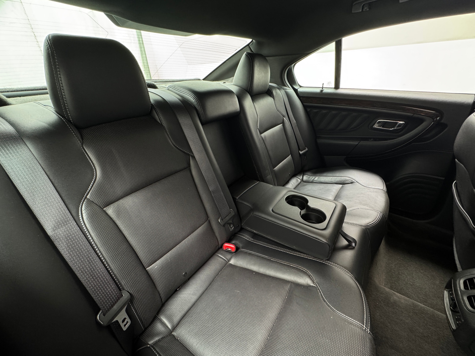 Thumbnail: 2013 Ford Taurus - 5