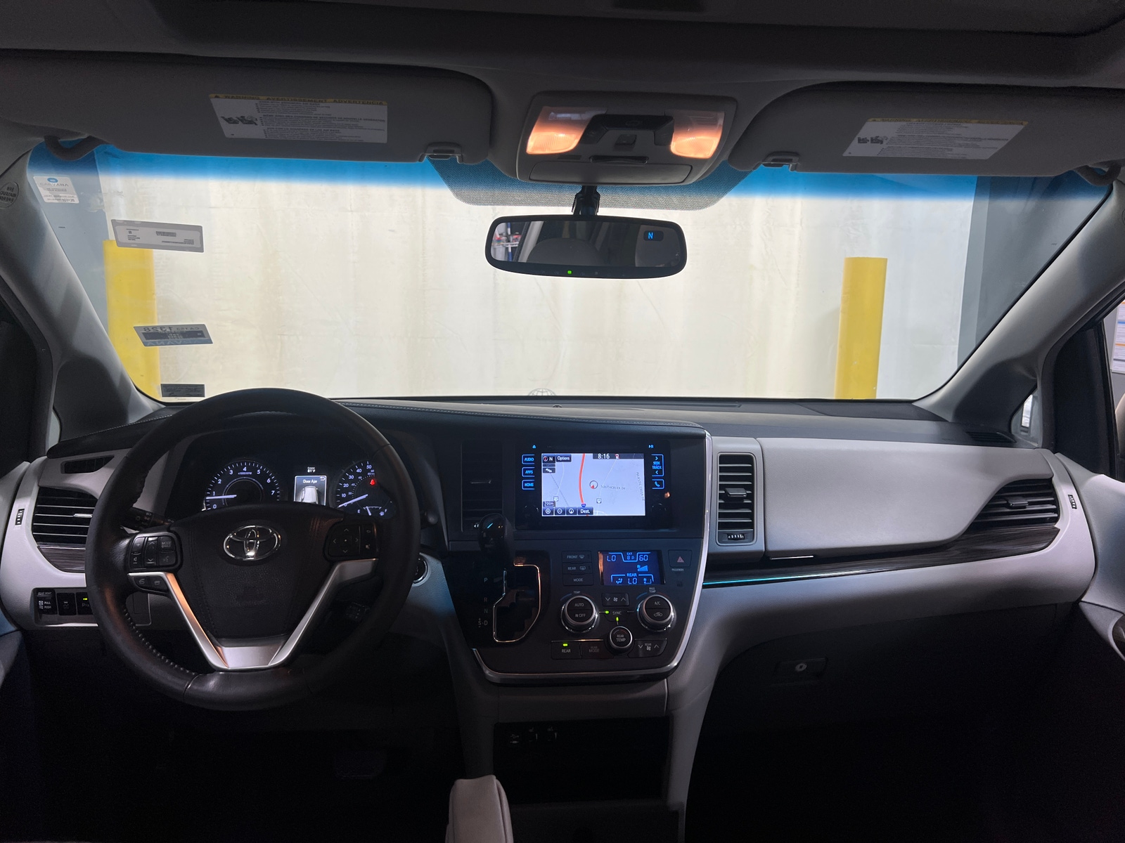 Thumbnail: 2016 Toyota Sienna - 2