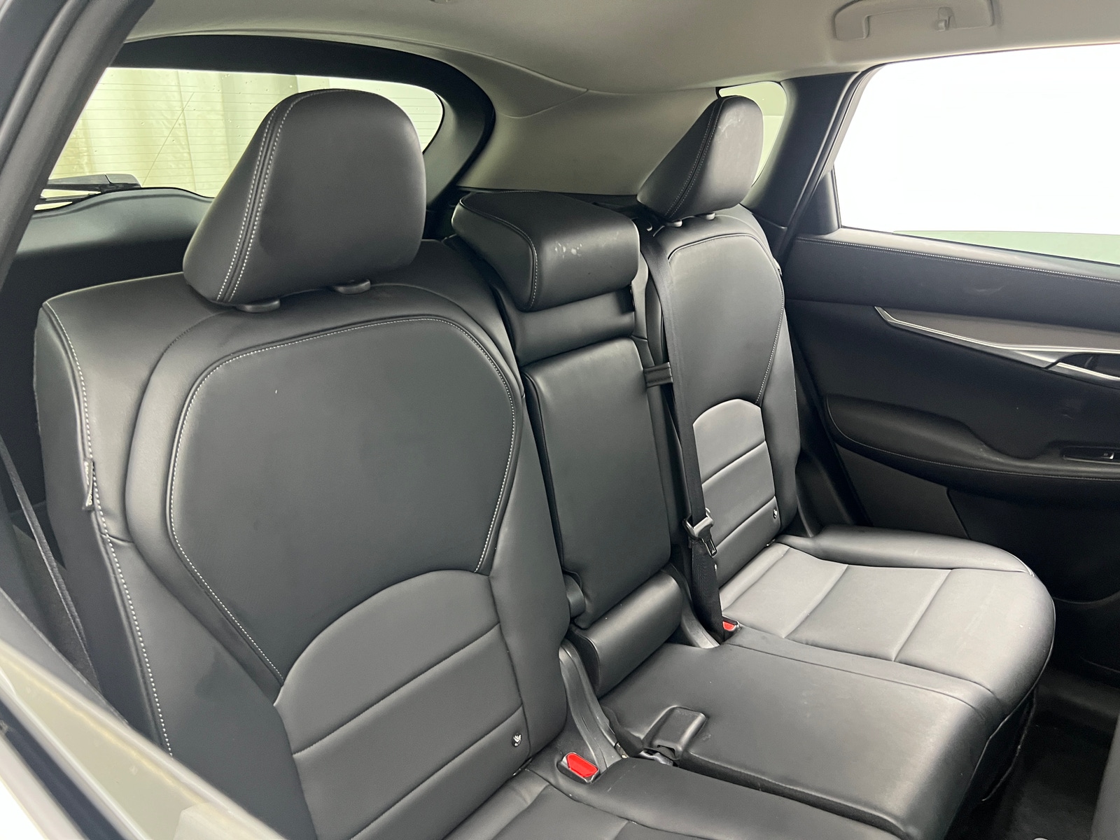 Thumbnail: 2022 INFINITI QX50 - 5