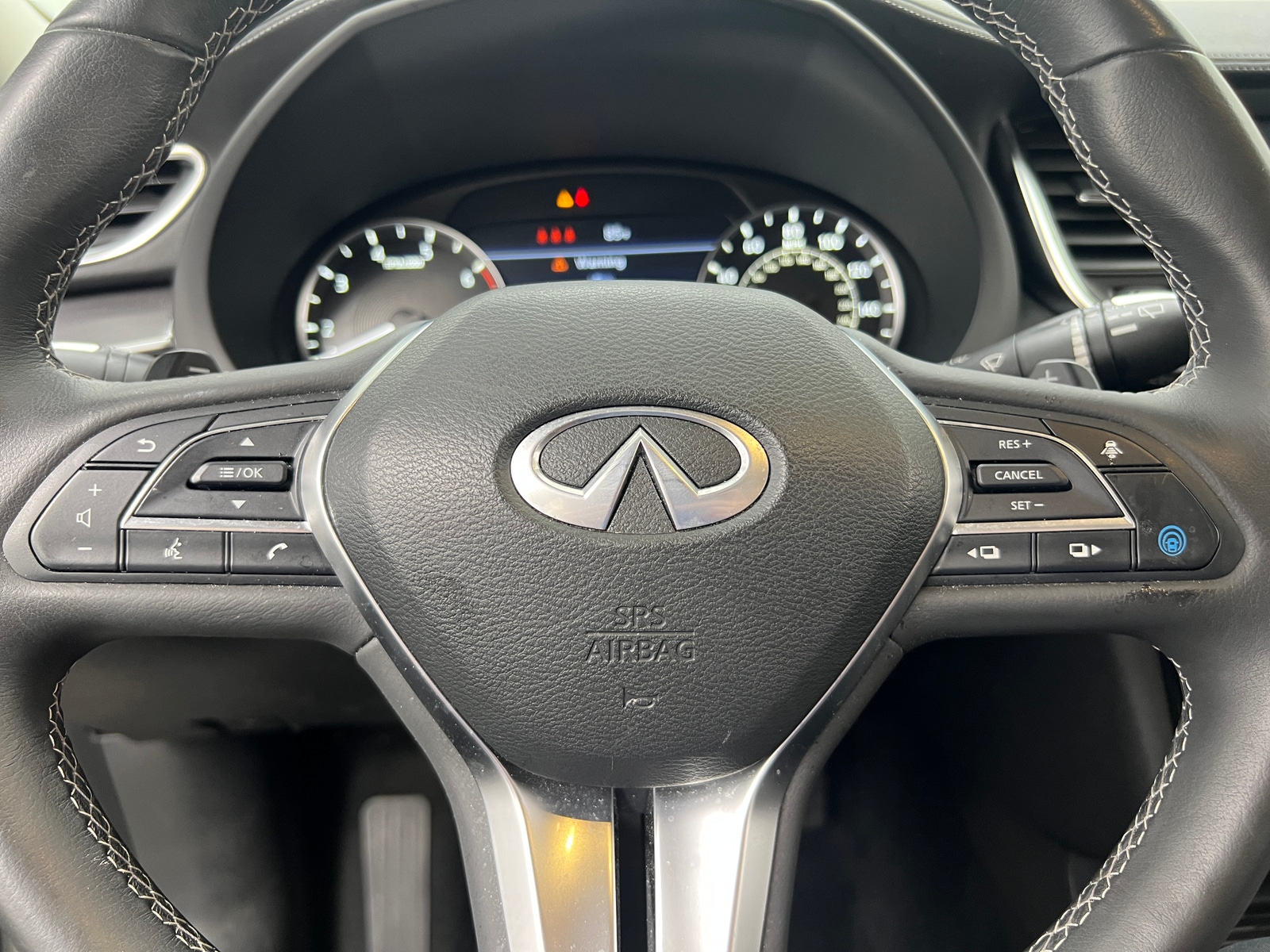 Thumbnail: 2022 INFINITI QX50 - 4