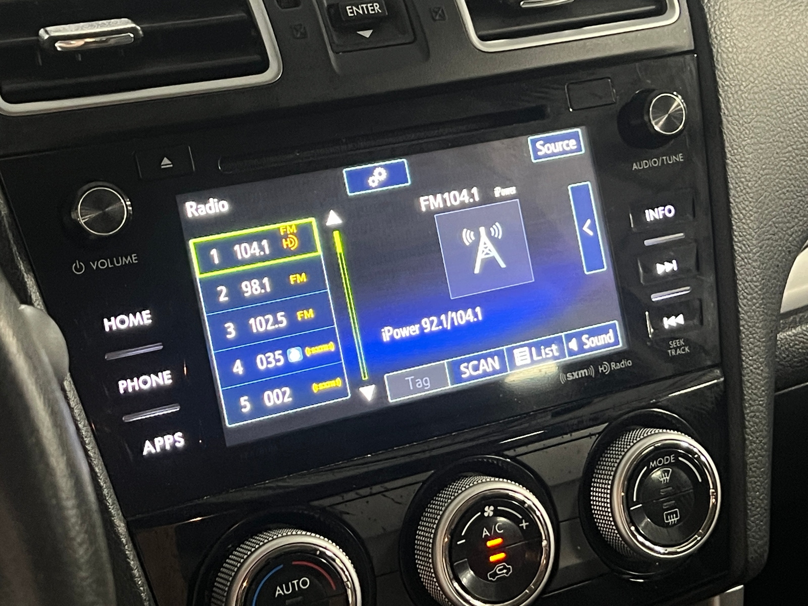 Thumbnail: 2017 Subaru Forester - 4