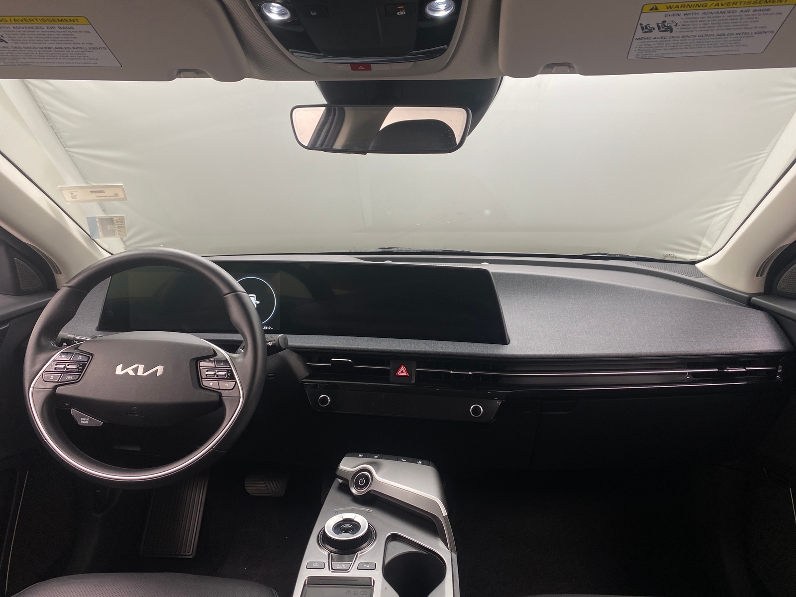 Thumbnail: 2023 Kia EV6 - 2