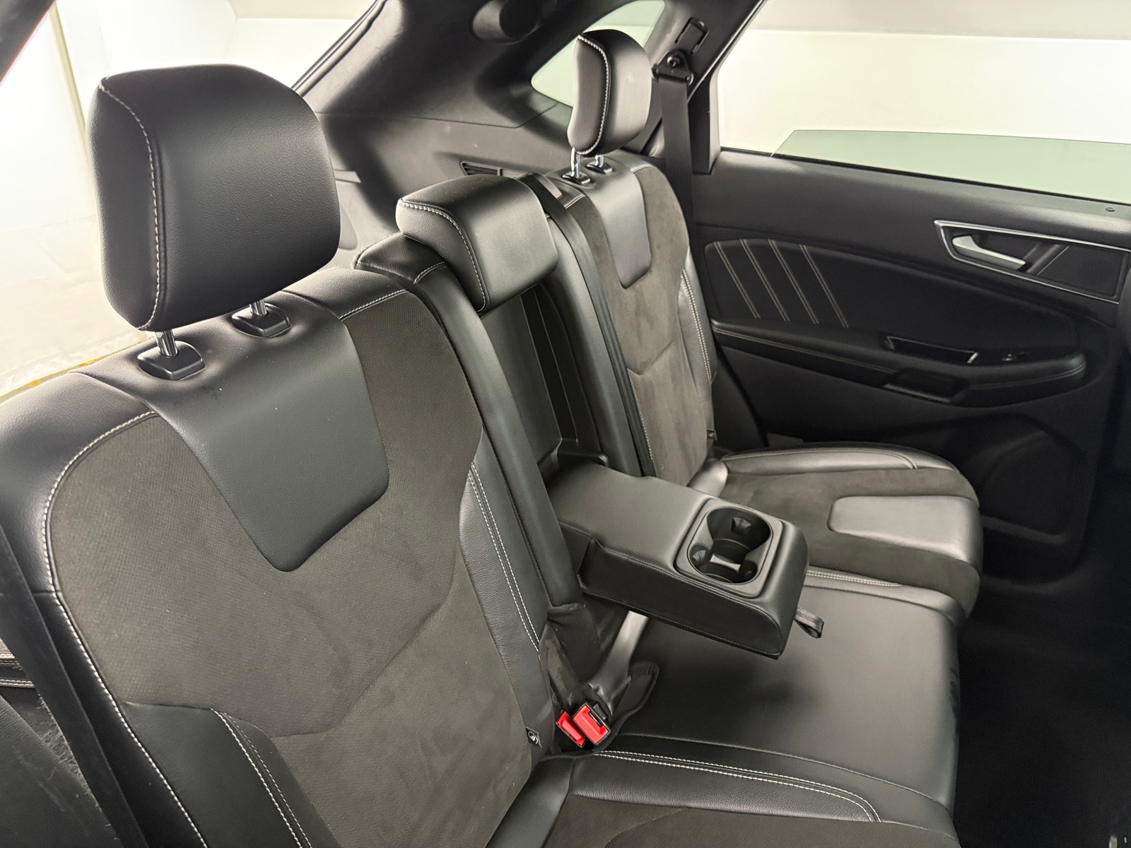 Thumbnail: 2019 Ford Edge - 5