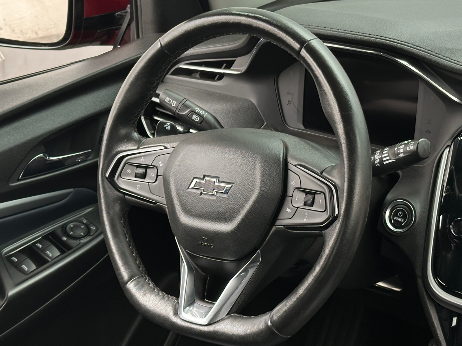 Thumbnail: 2023 Chevrolet Bolt EUV - 5