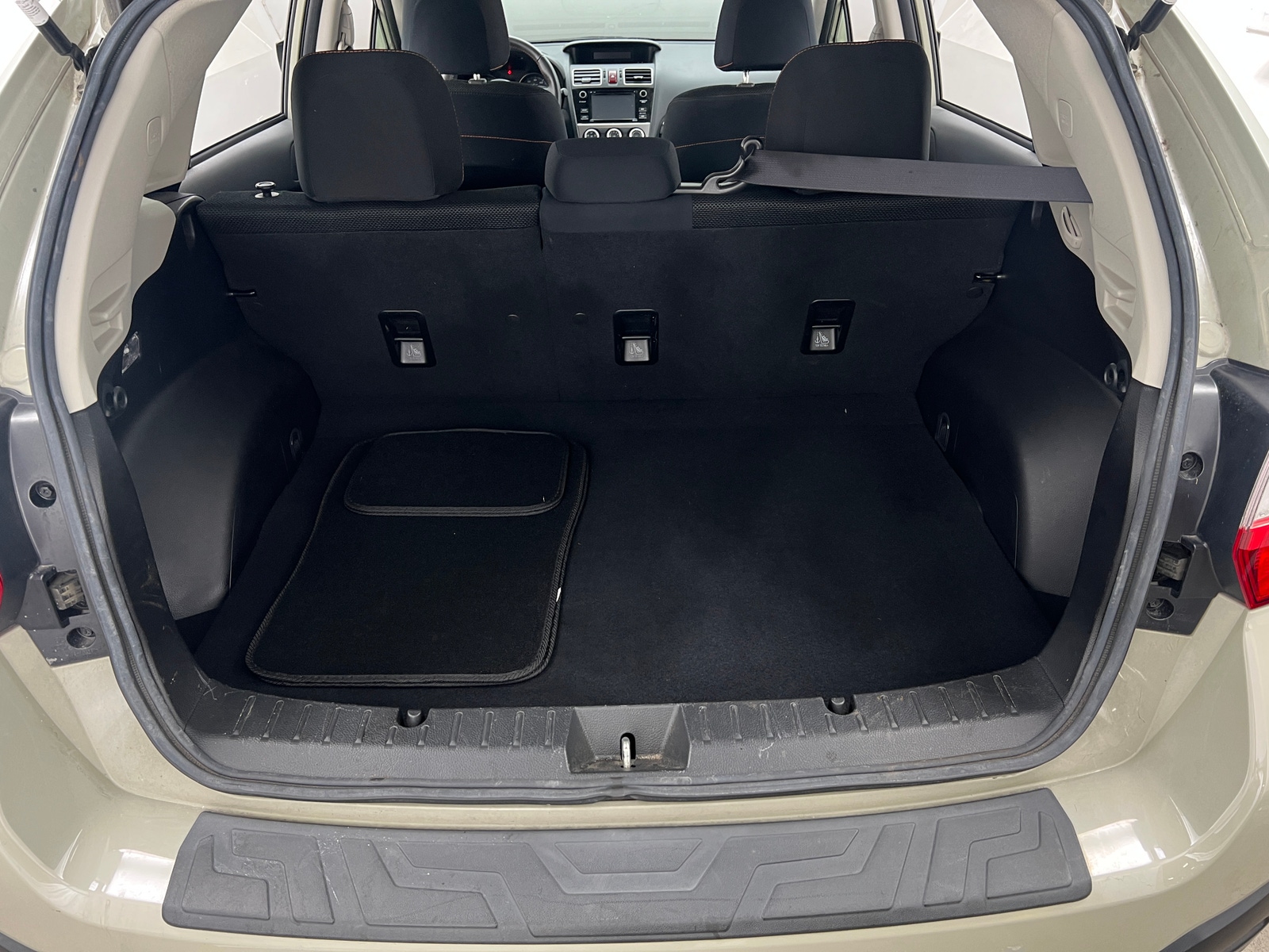 Thumbnail: 2017 Subaru Crosstrek - 7