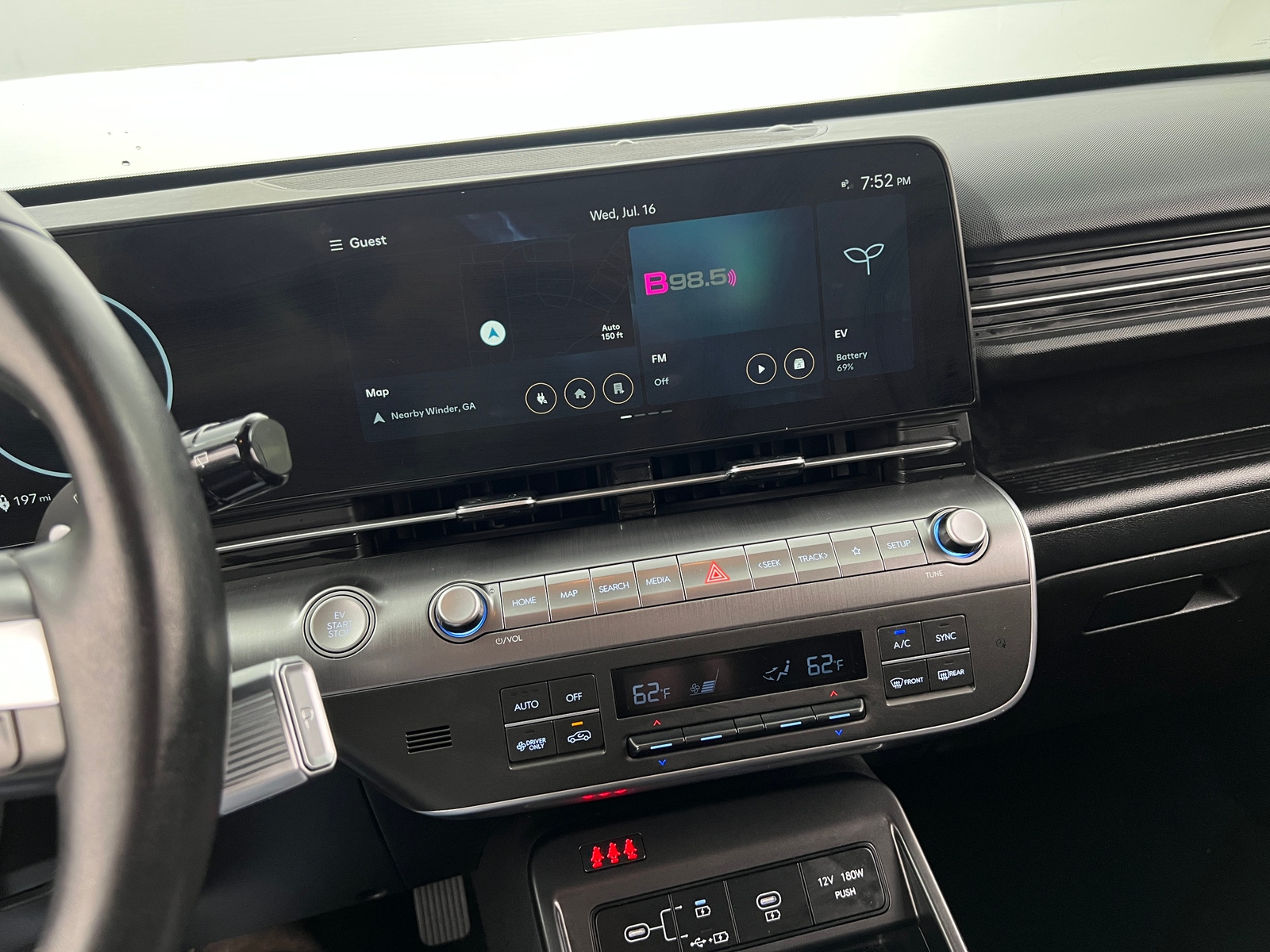 Thumbnail: 2024 Hyundai Kona - 4