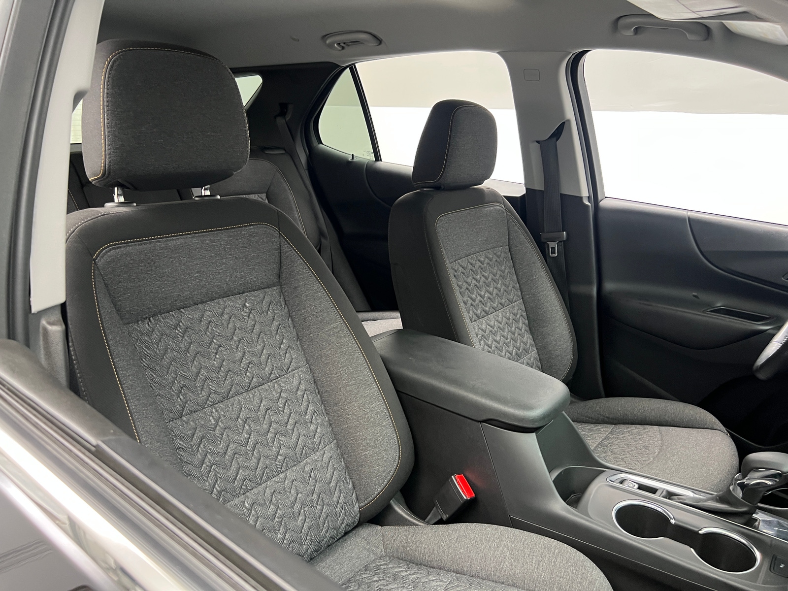 Thumbnail: 2022 Chevrolet Equinox - 2