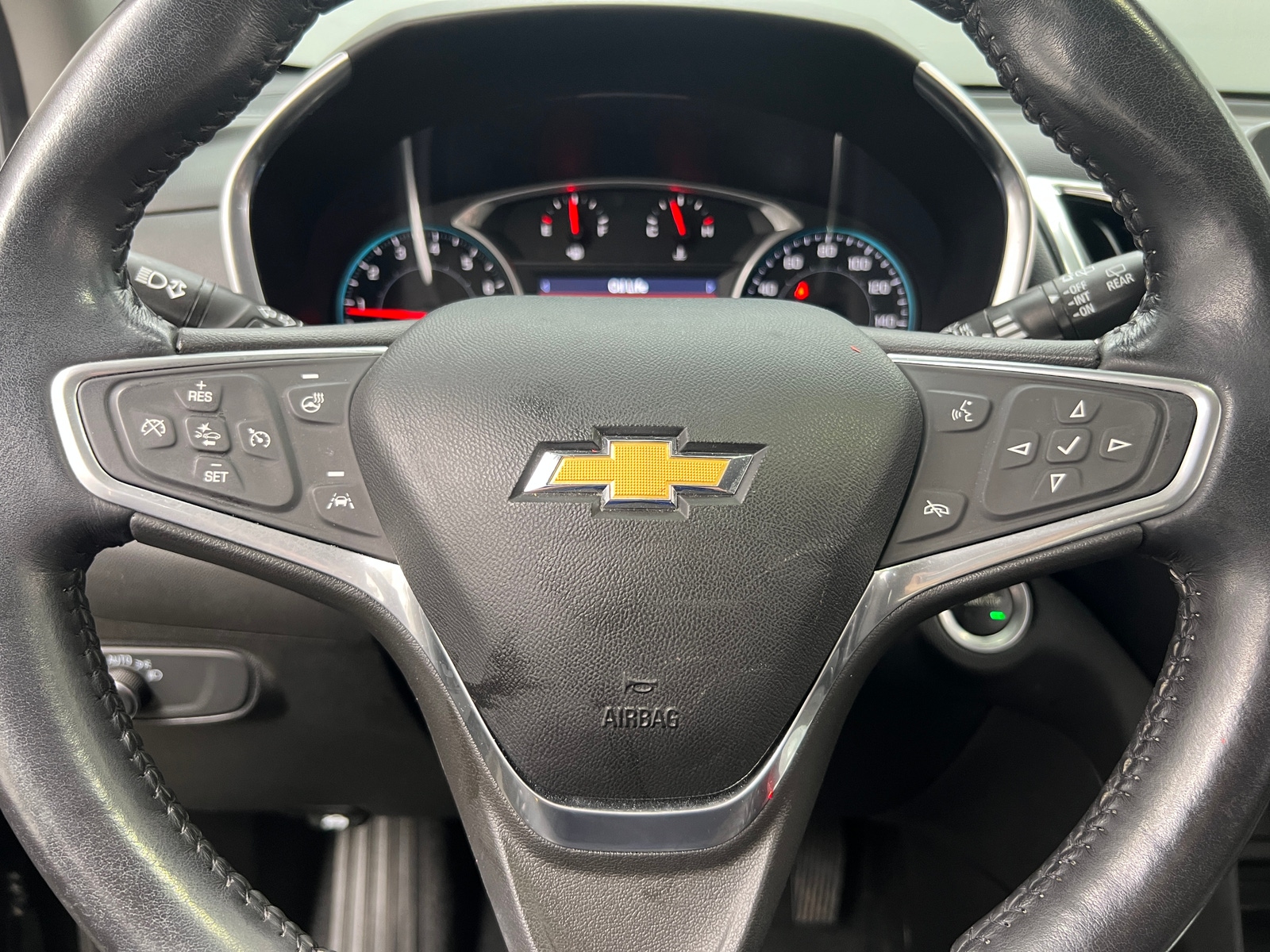 Thumbnail: 2022 Chevrolet Equinox - 5