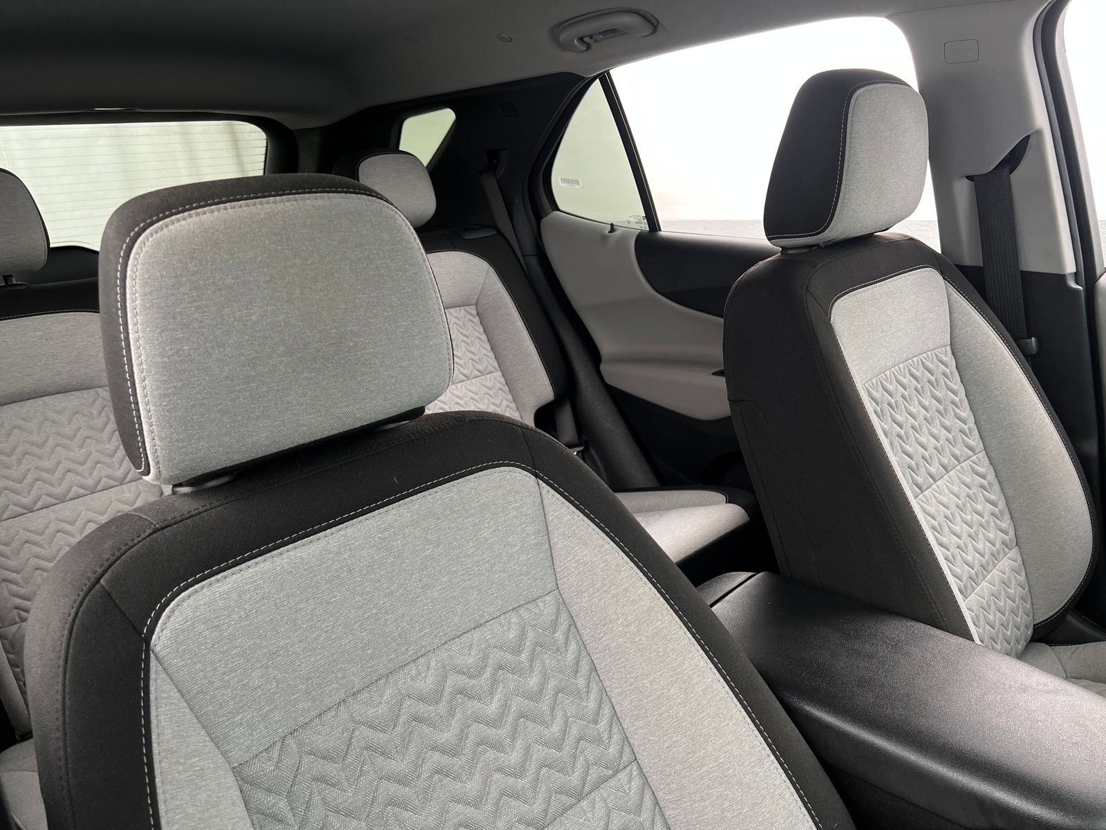 Thumbnail: 2022 Chevrolet Equinox - 2