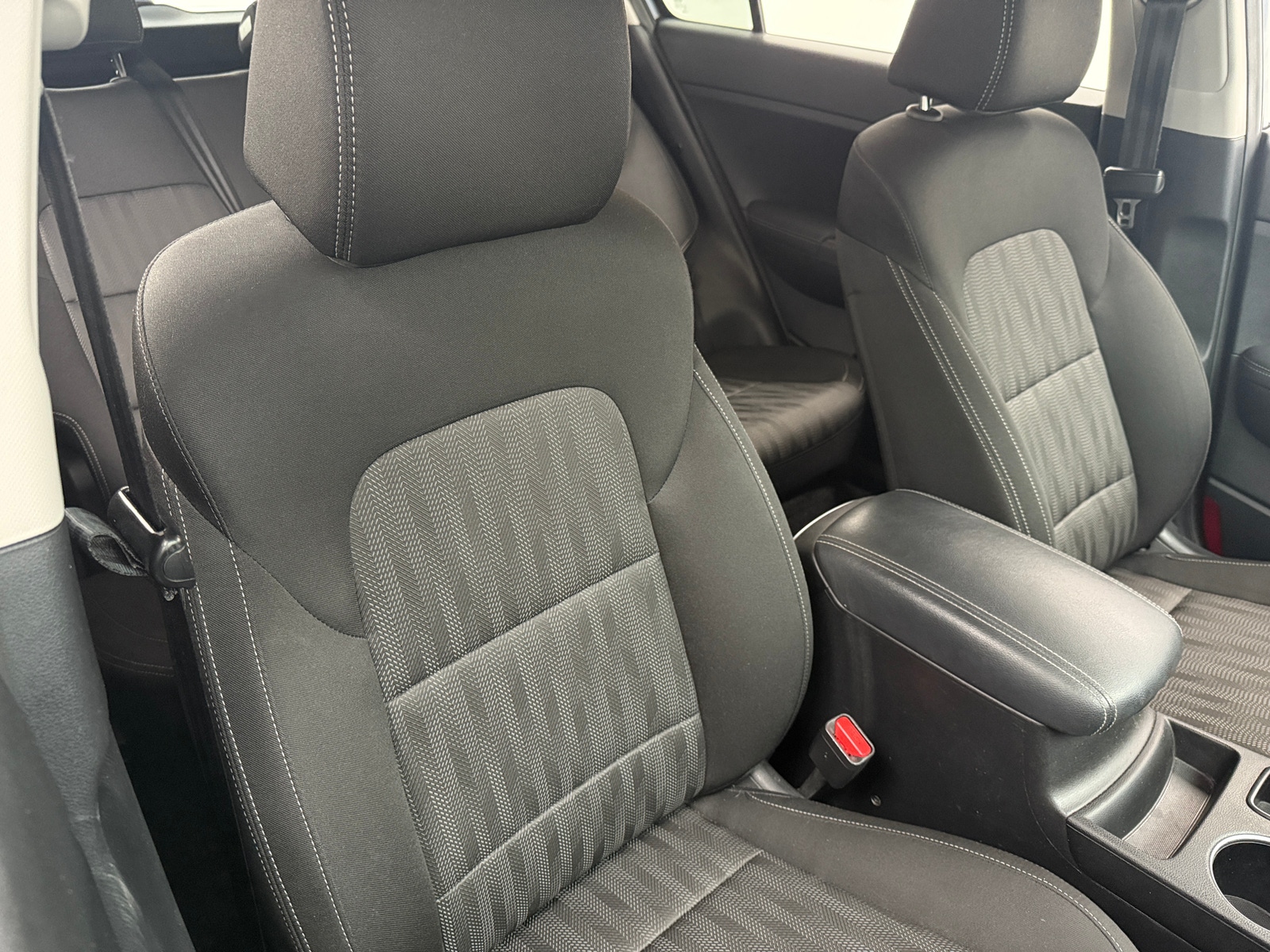 Thumbnail: 2019 Kia Sportage - 2
